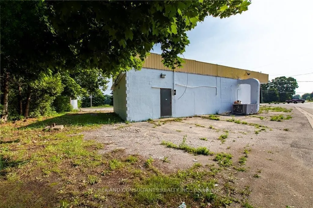 124636 Simcoe Street S
