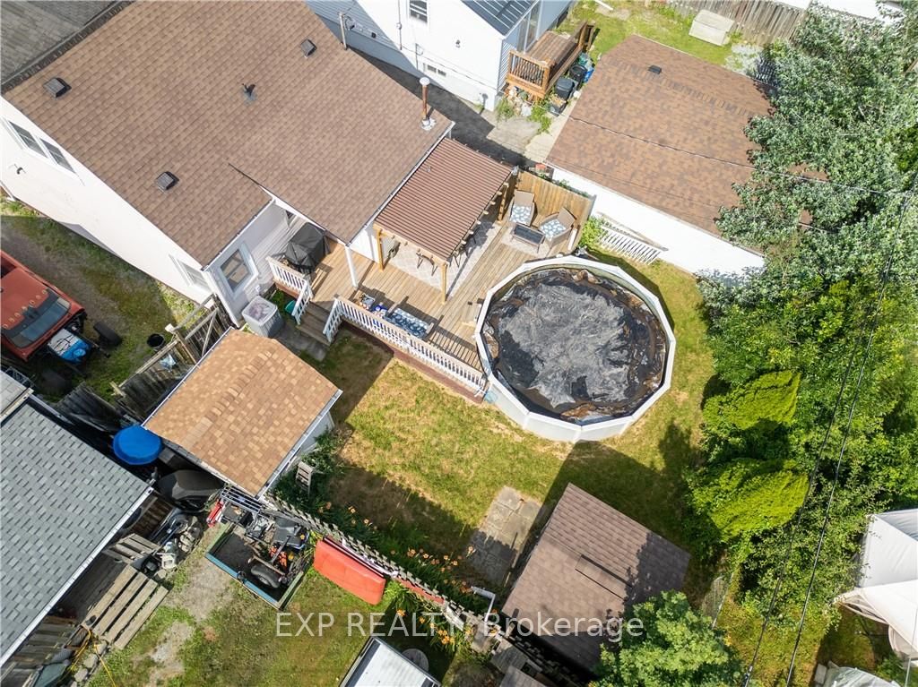 325 Simpson Avenue