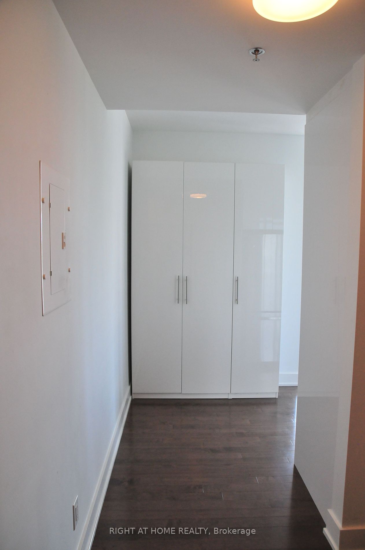 88 Richmond Road #512
