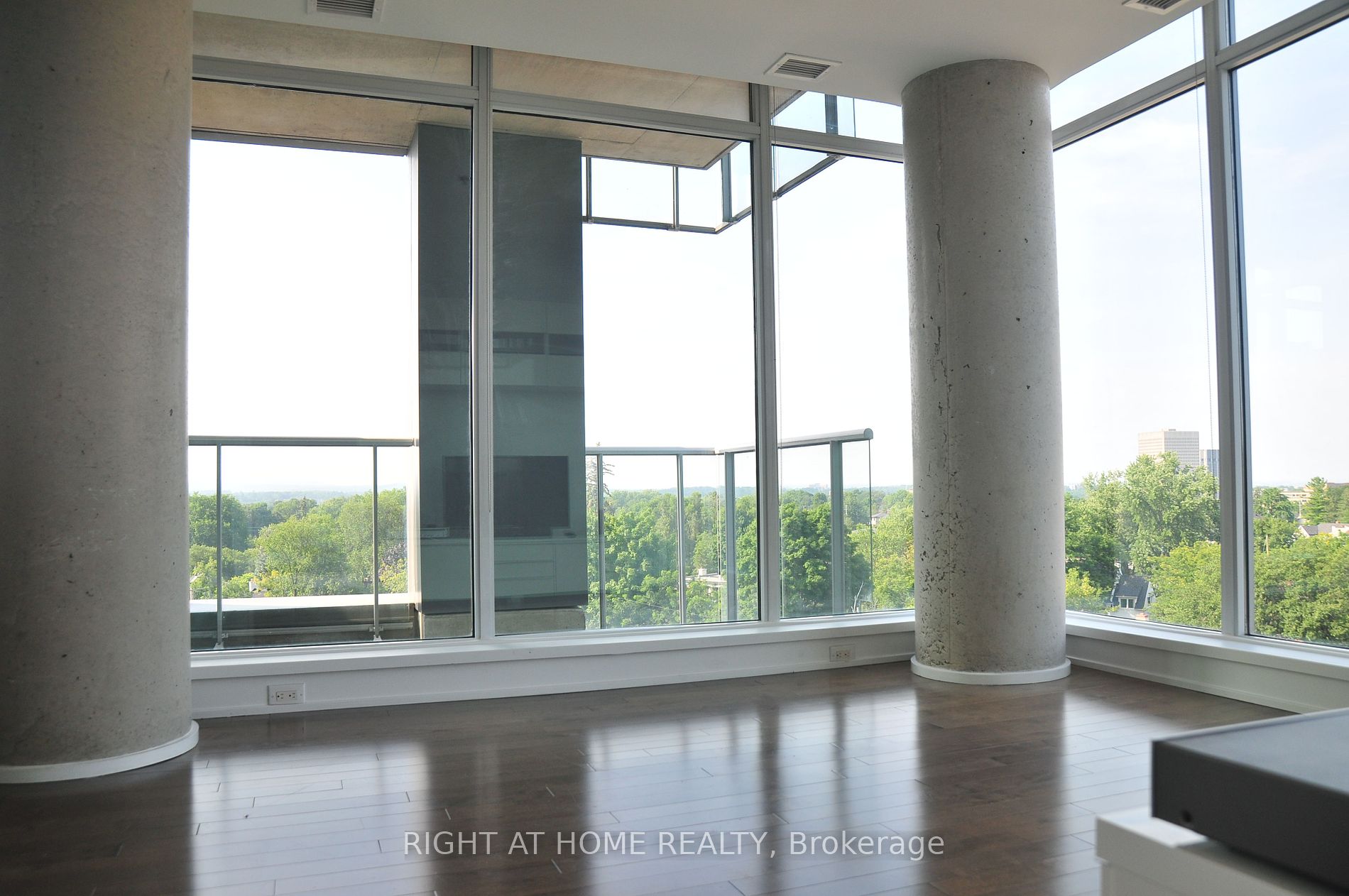88 Richmond Road #512