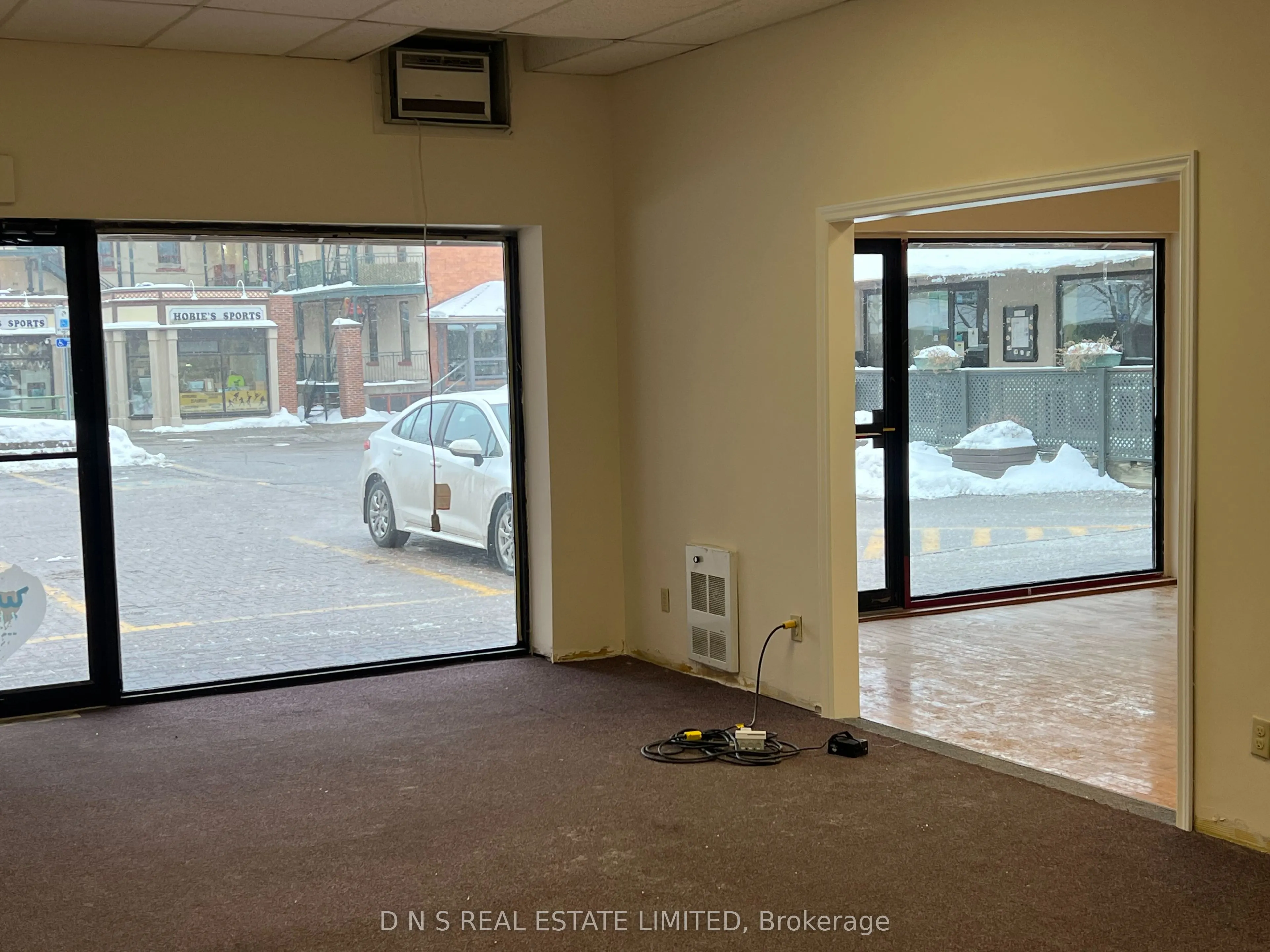 193 SIMCOE Street, #6 & 7