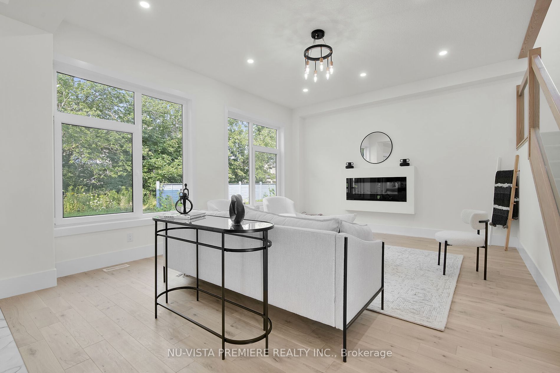 2152 Tripp Drive