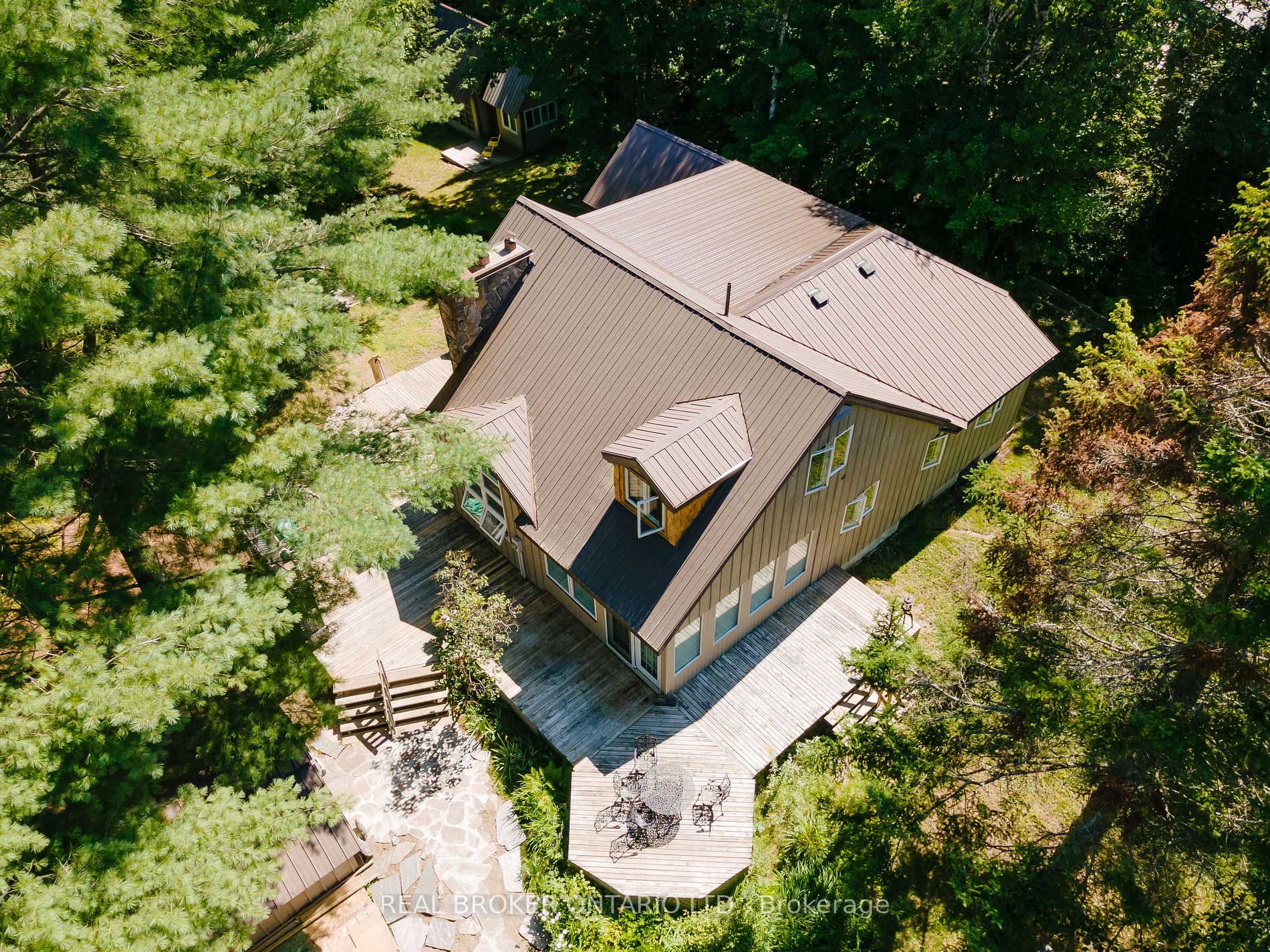 1065 Cloverleaf Road