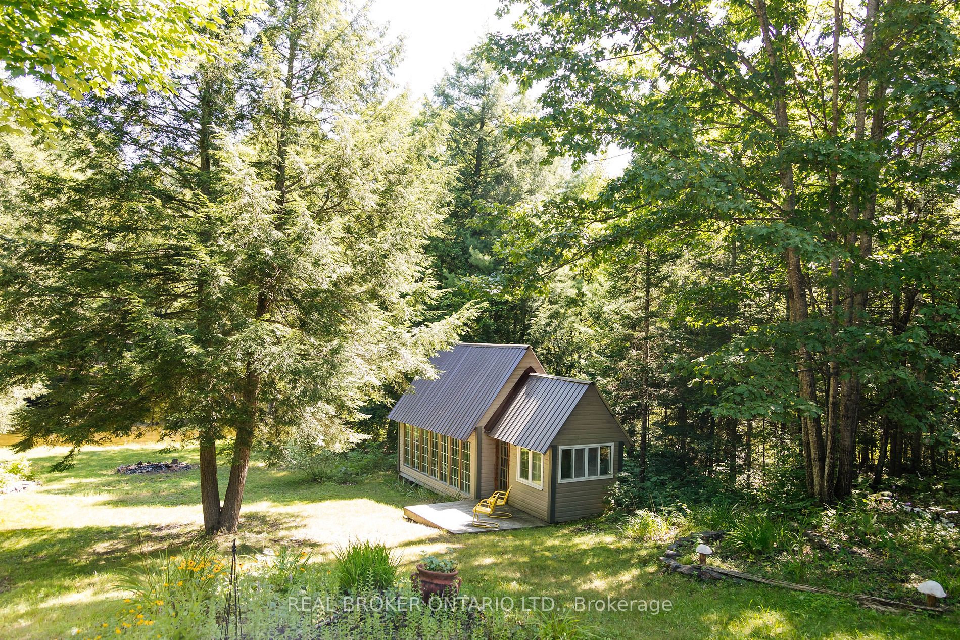 1065 Cloverleaf Road
