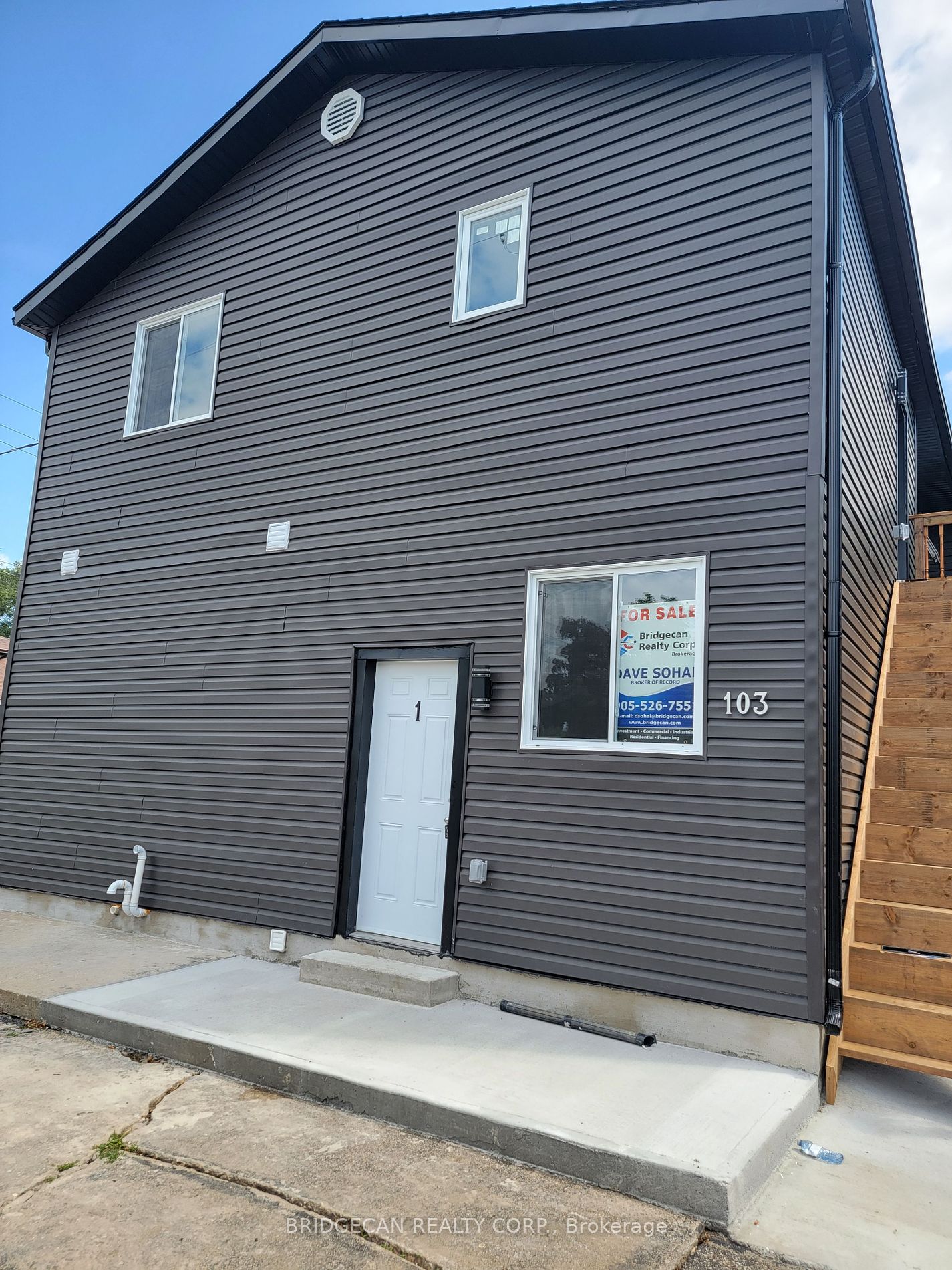 103 Peel Street