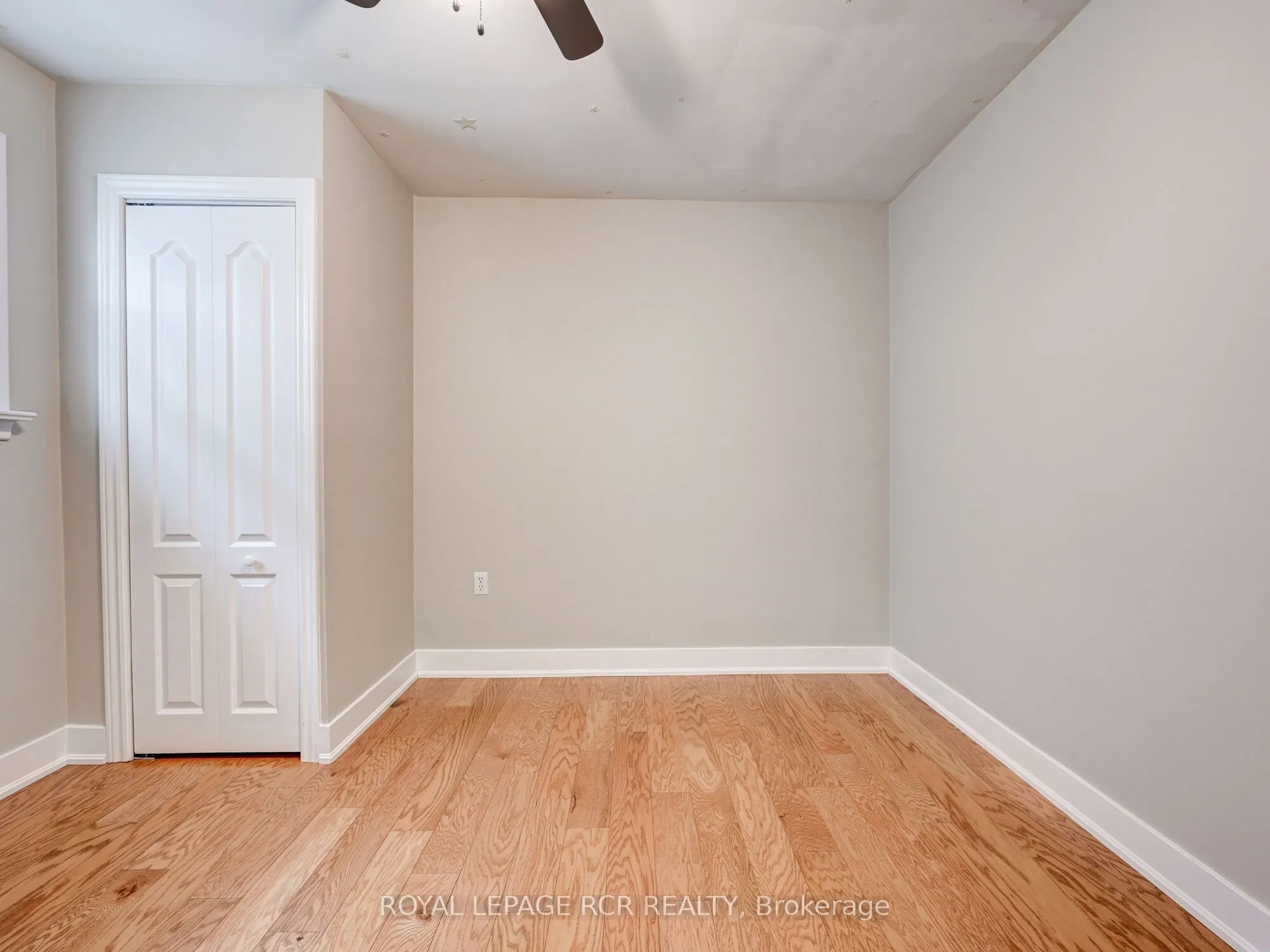 511 Main Street E