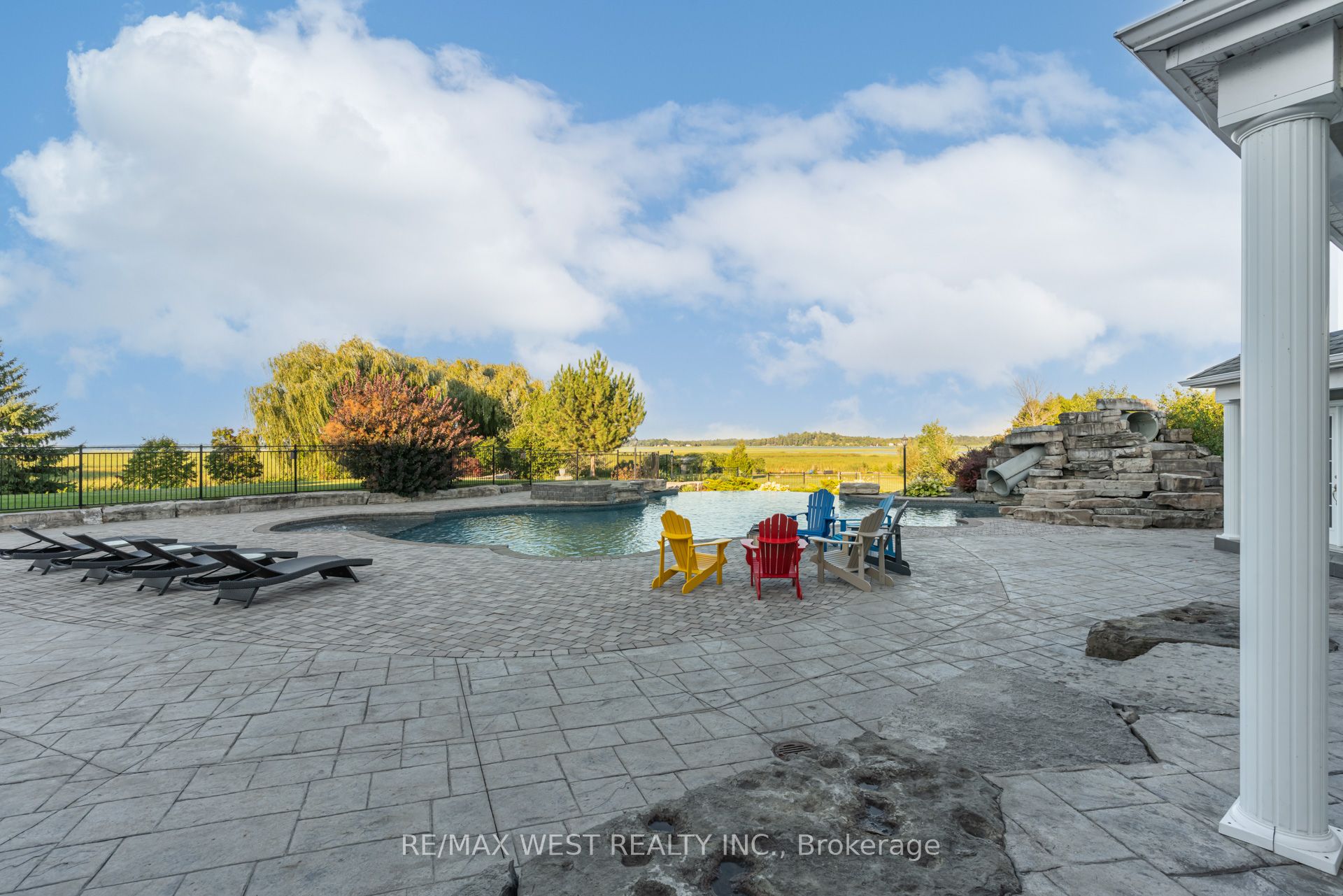 31 Wispi Shore Road