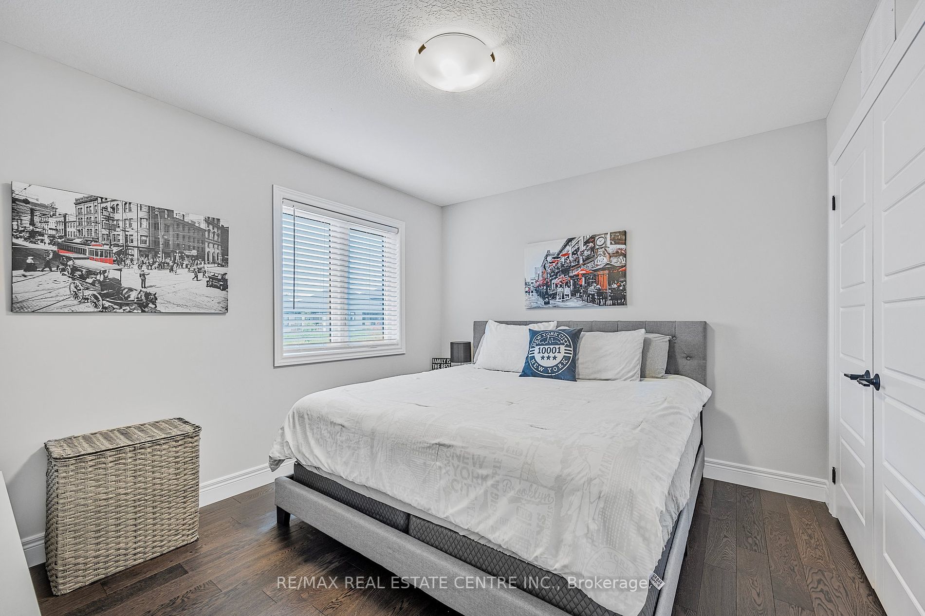 16 Tindall Crescent