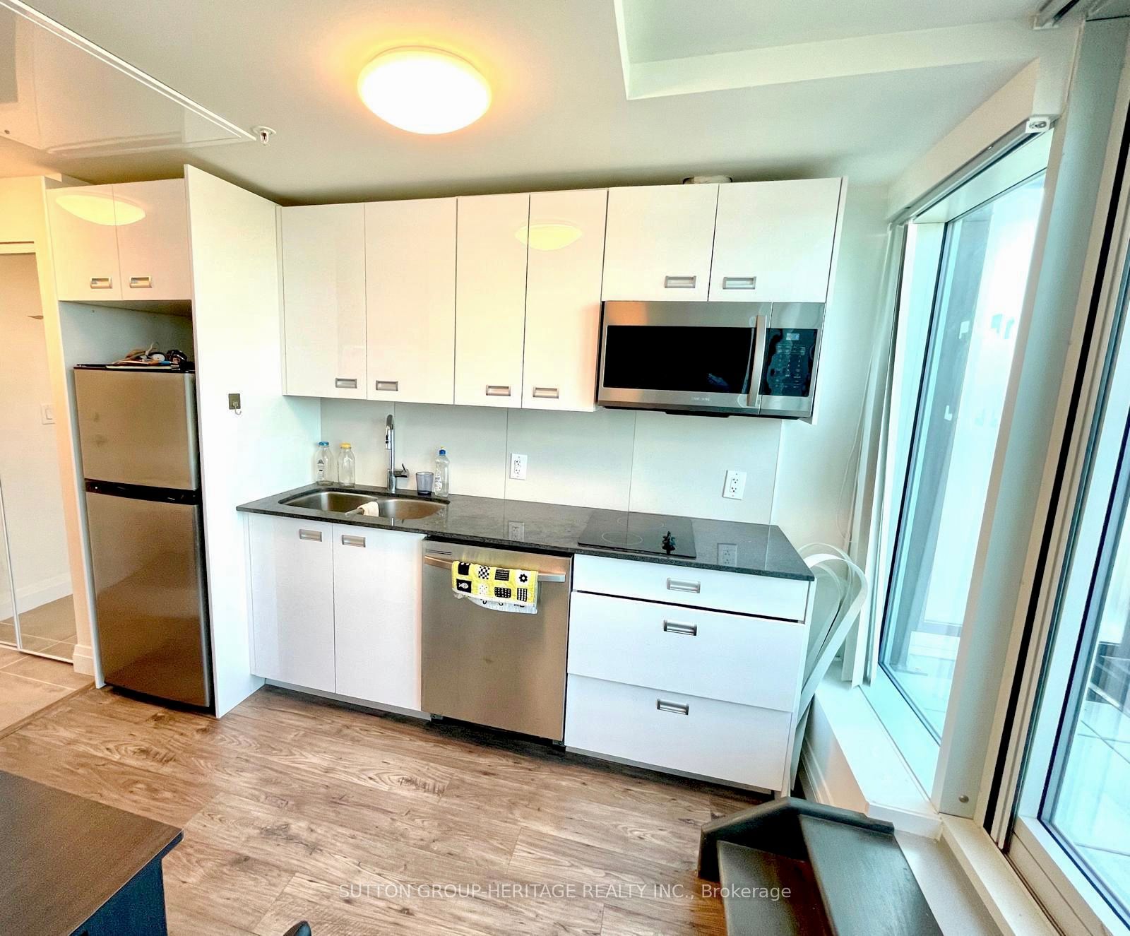 652 Princess Street, #929