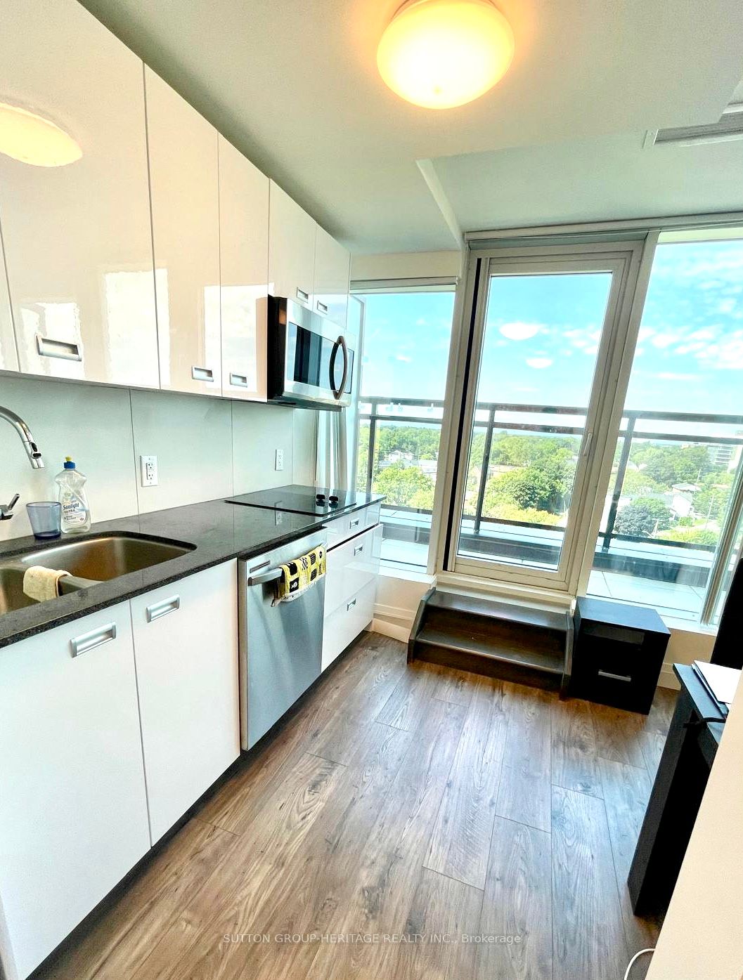 652 Princess Street, #929