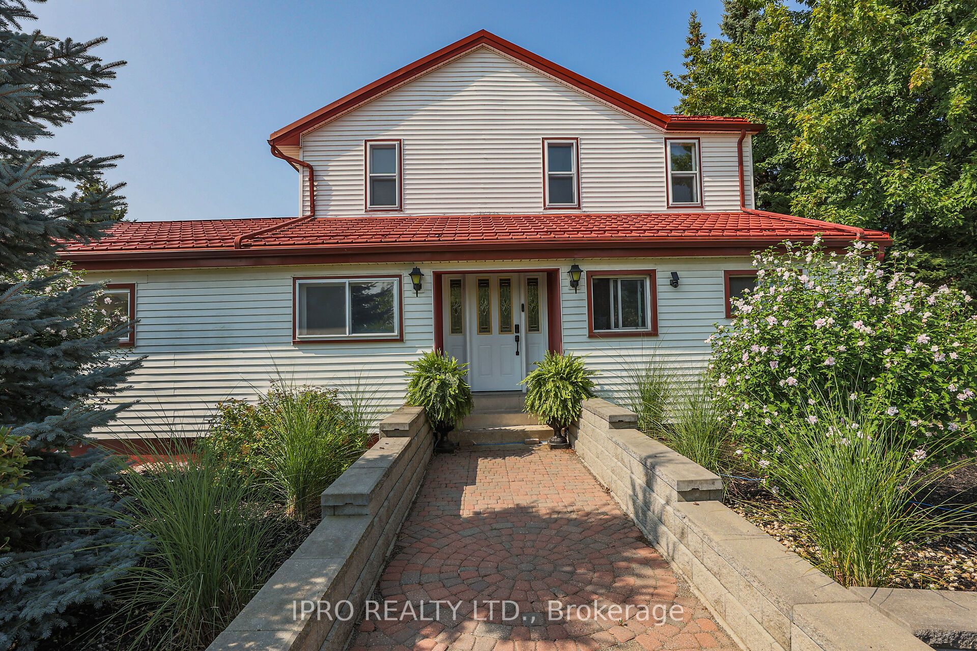1027 Niagara Stone Road
