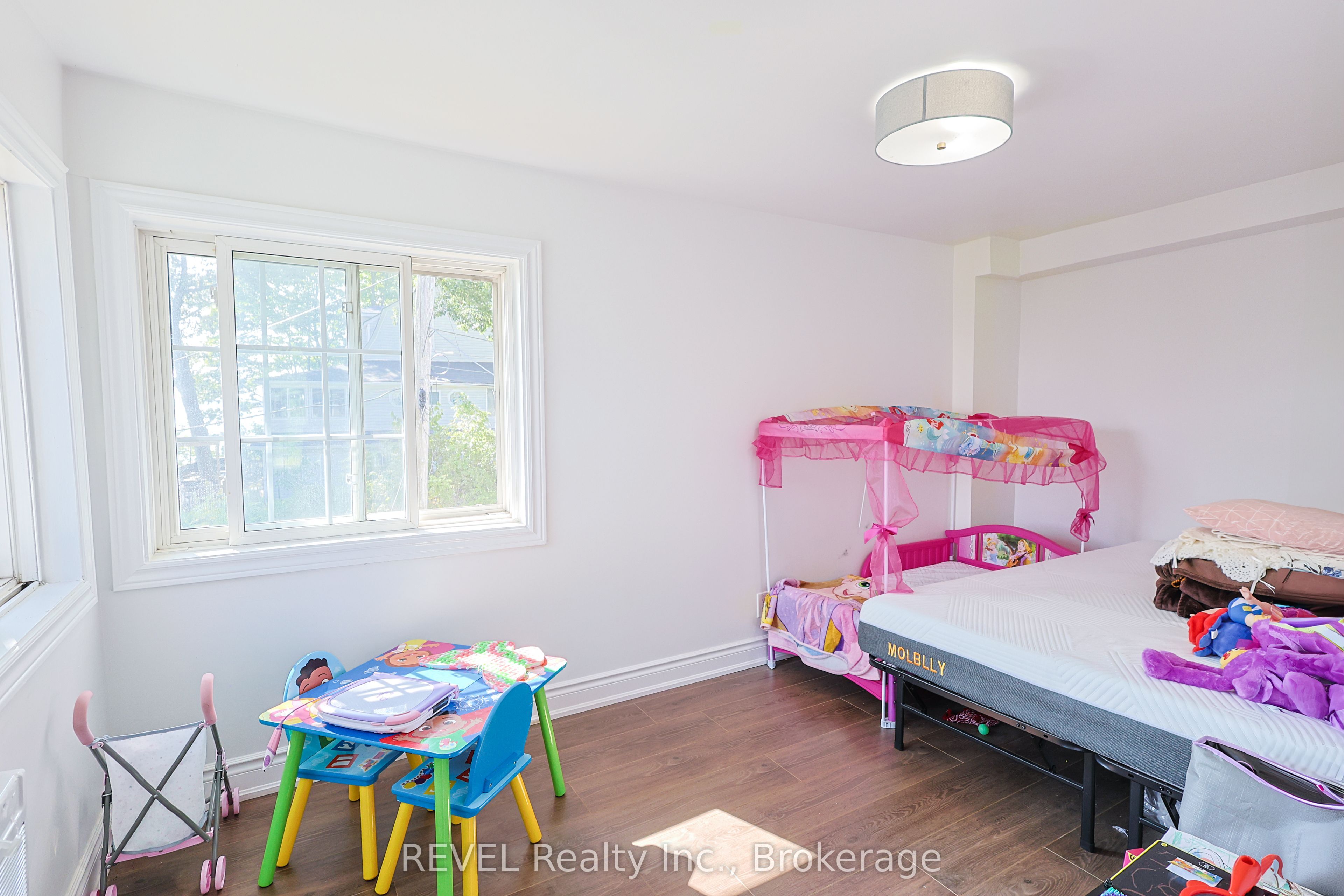 532 Ridgeway Road