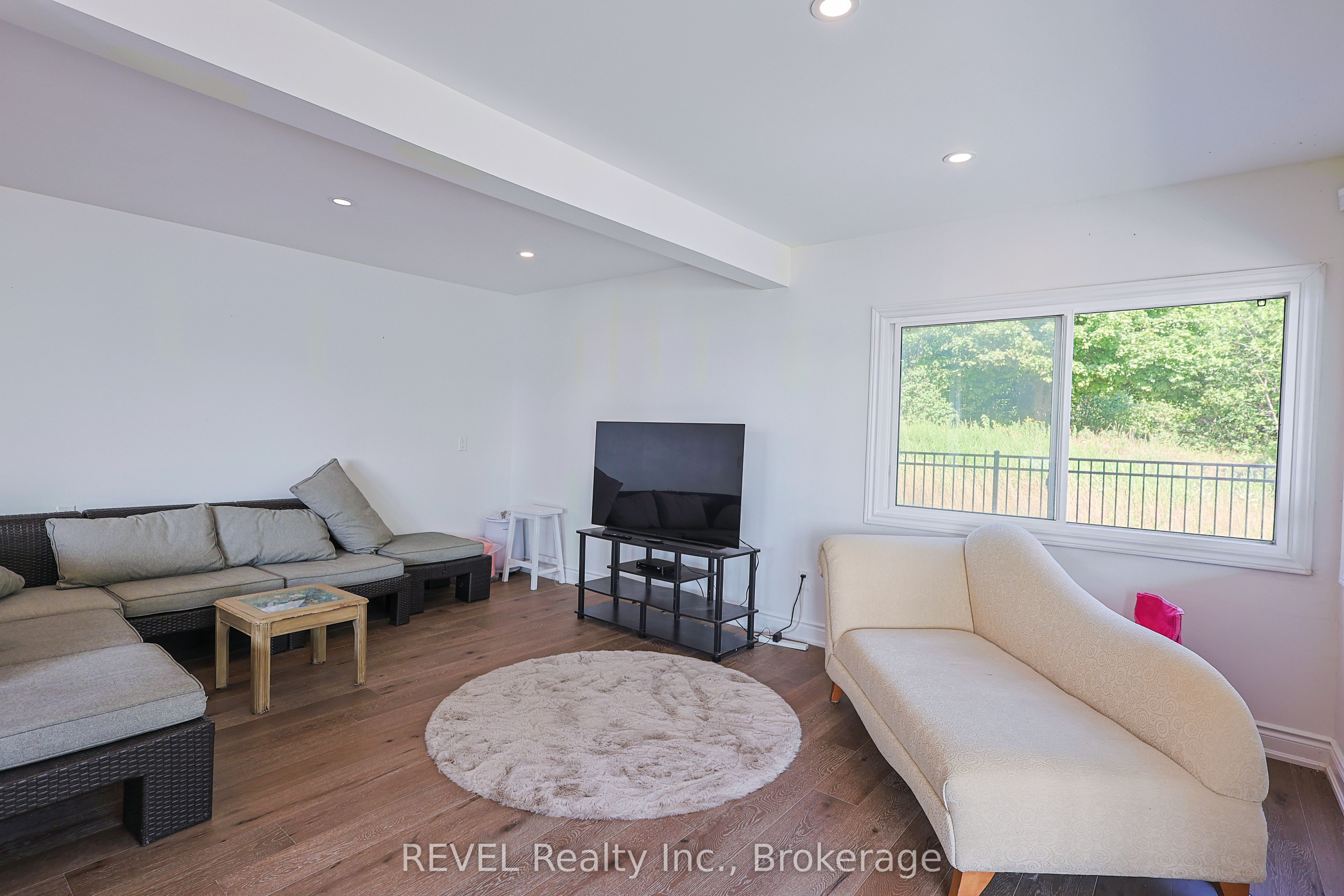 532 Ridgeway Road