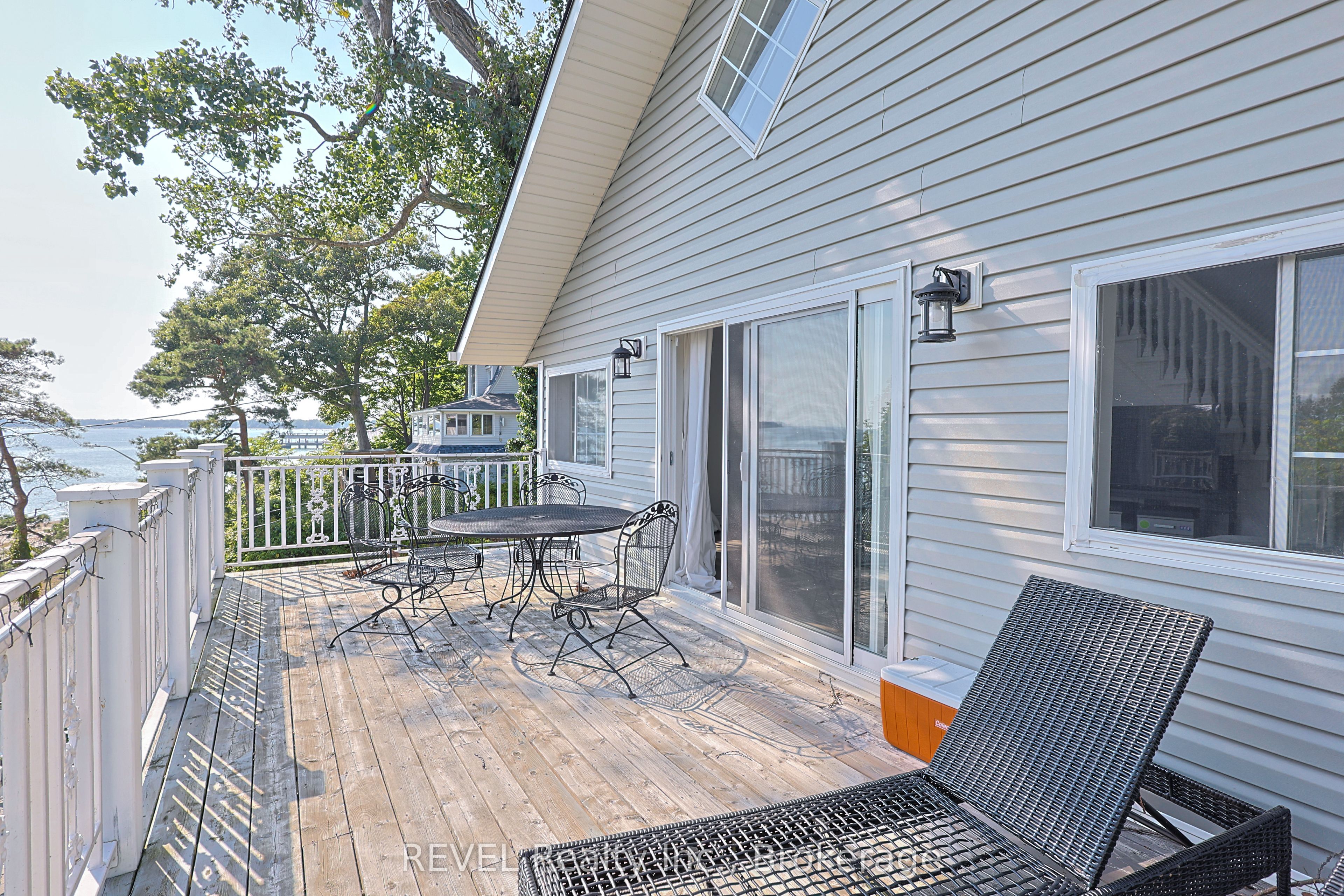 532 Ridgeway Road