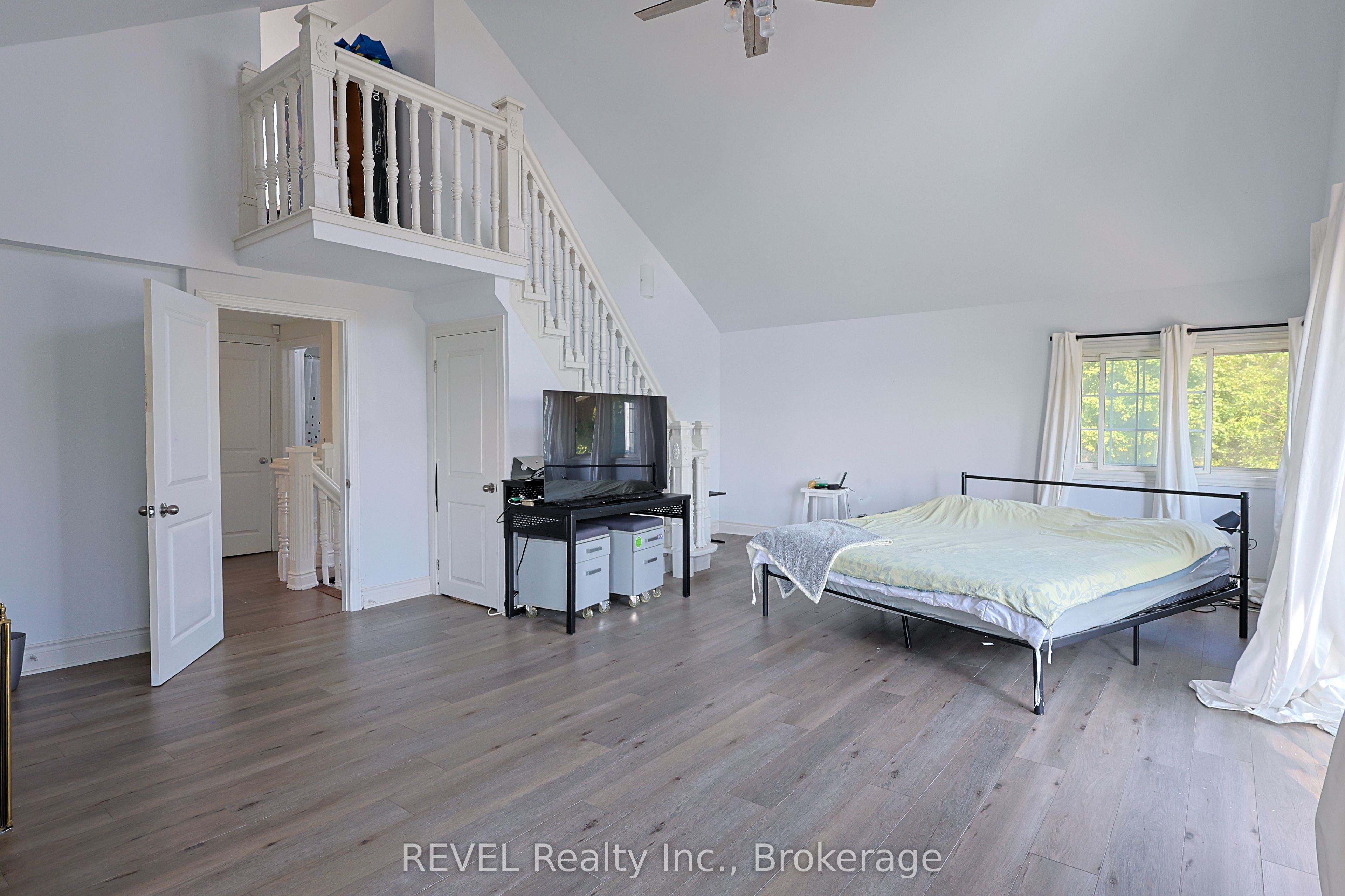 532 Ridgeway Road