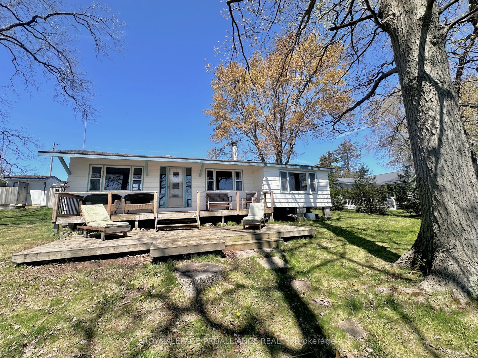 32 Quinte View Road