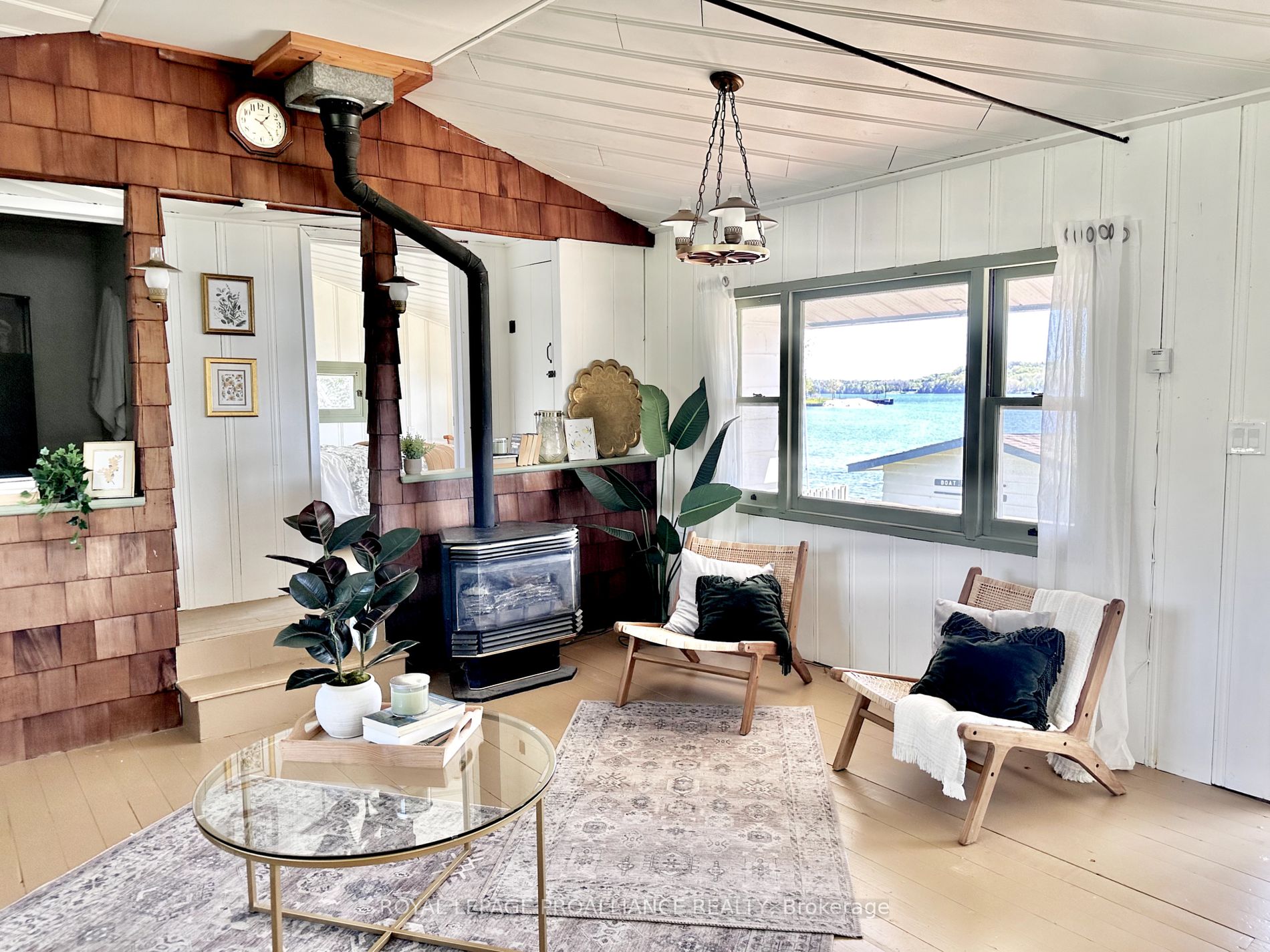 32 Quinte View Road