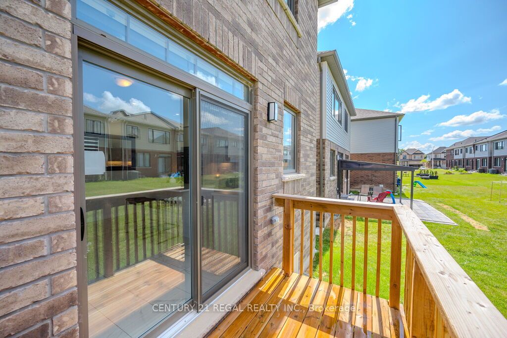 30 Rustic Oak Trail
