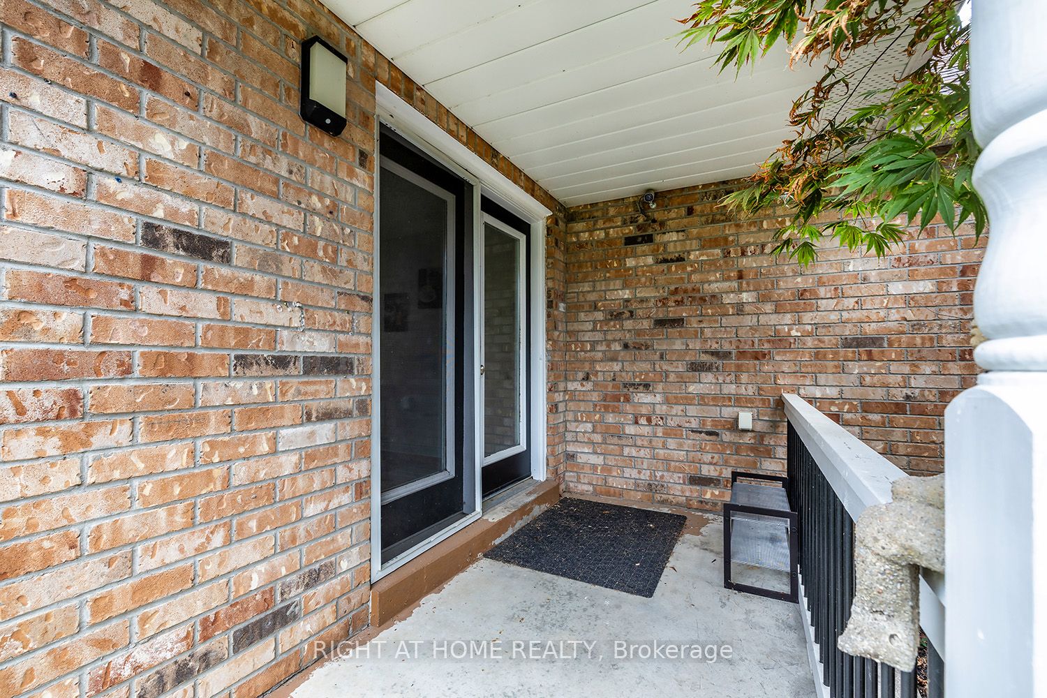 41 Ravine Drive