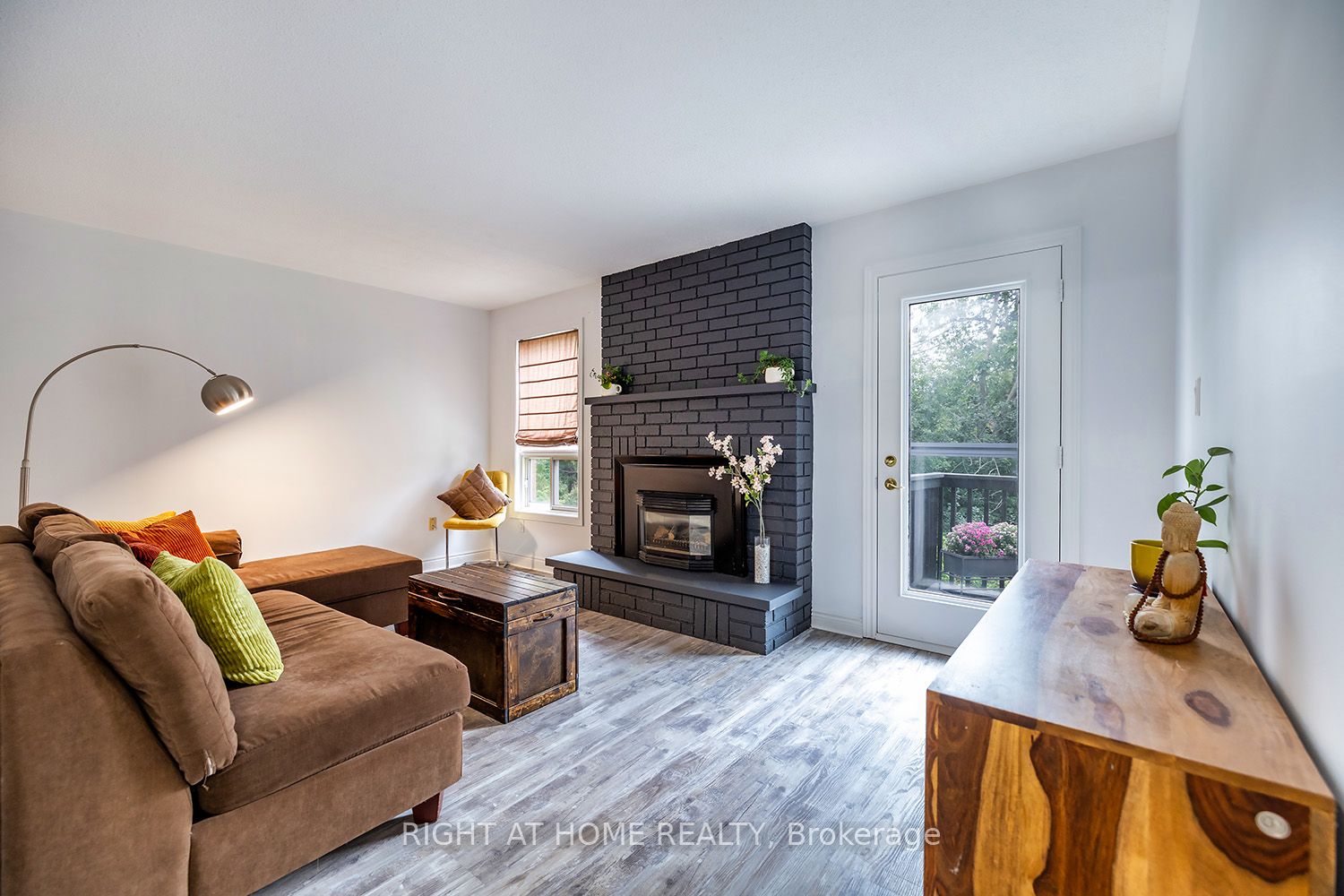 41 Ravine Drive