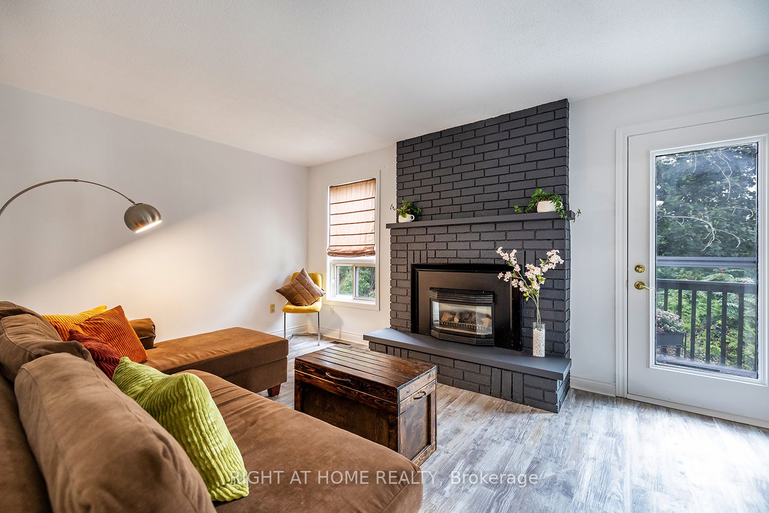 41 Ravine Drive