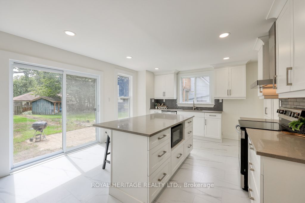 237 Main Street E