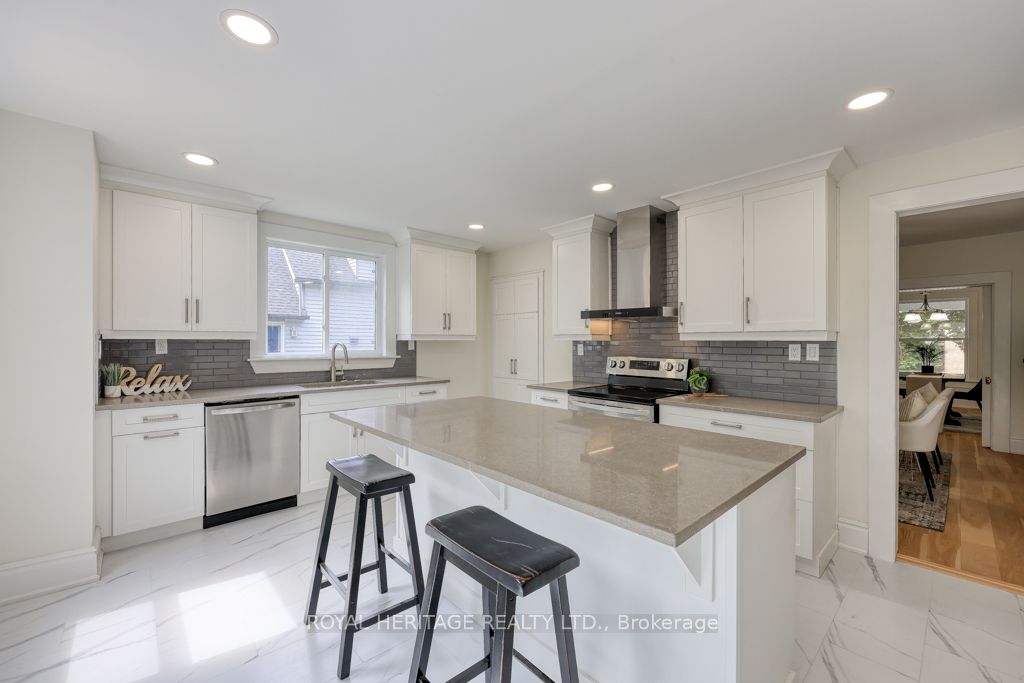 237 Main Street E