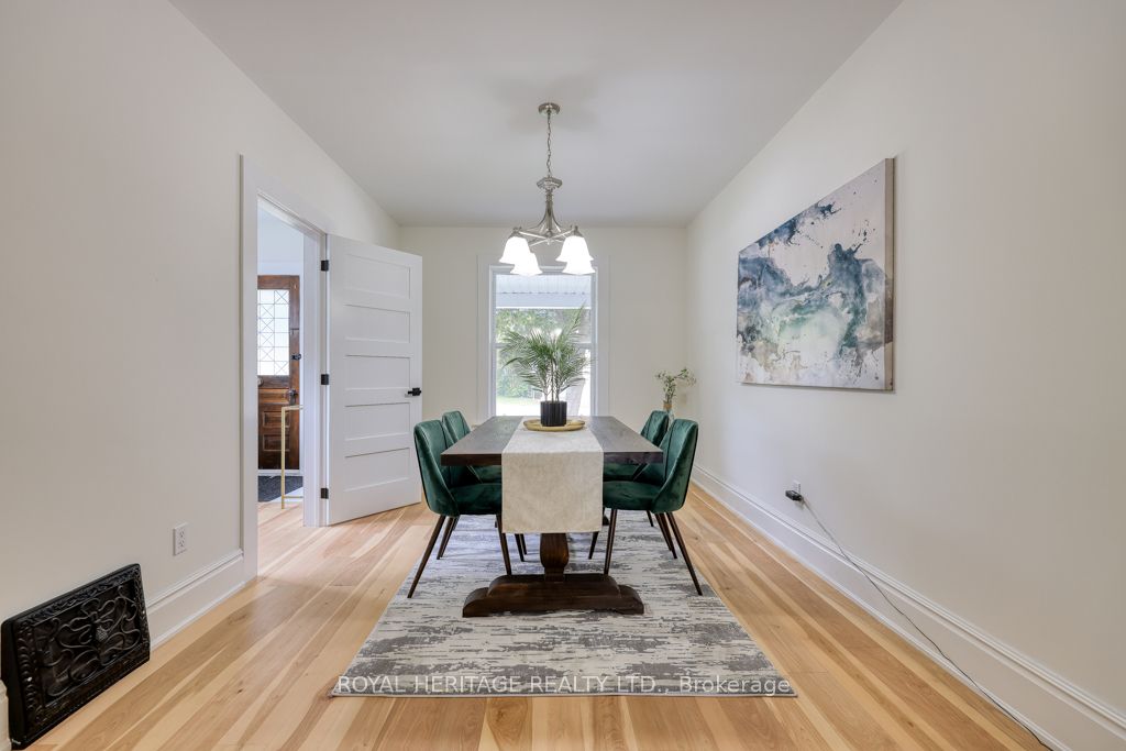237 Main Street E
