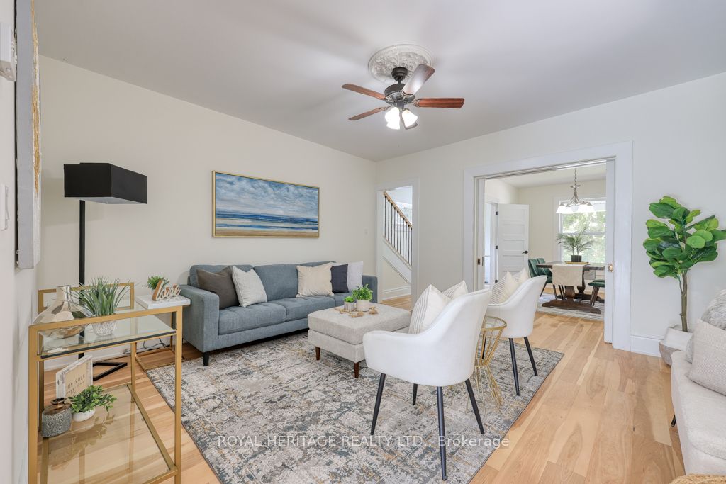 237 Main Street E