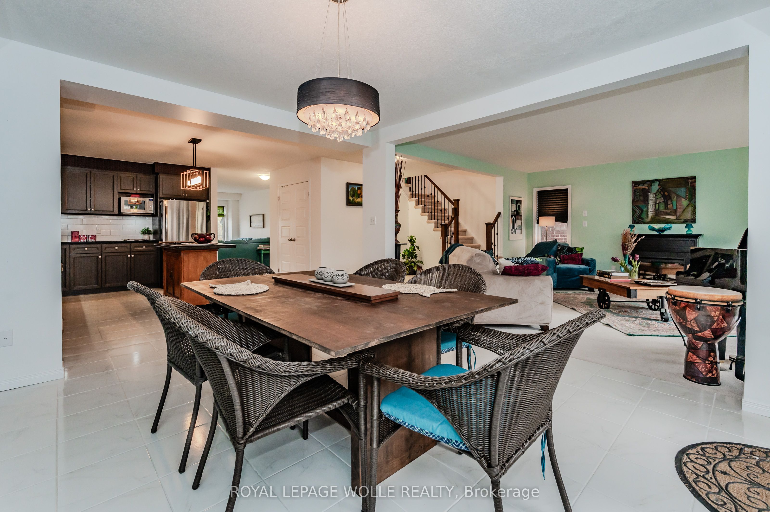565 Sundew Drive