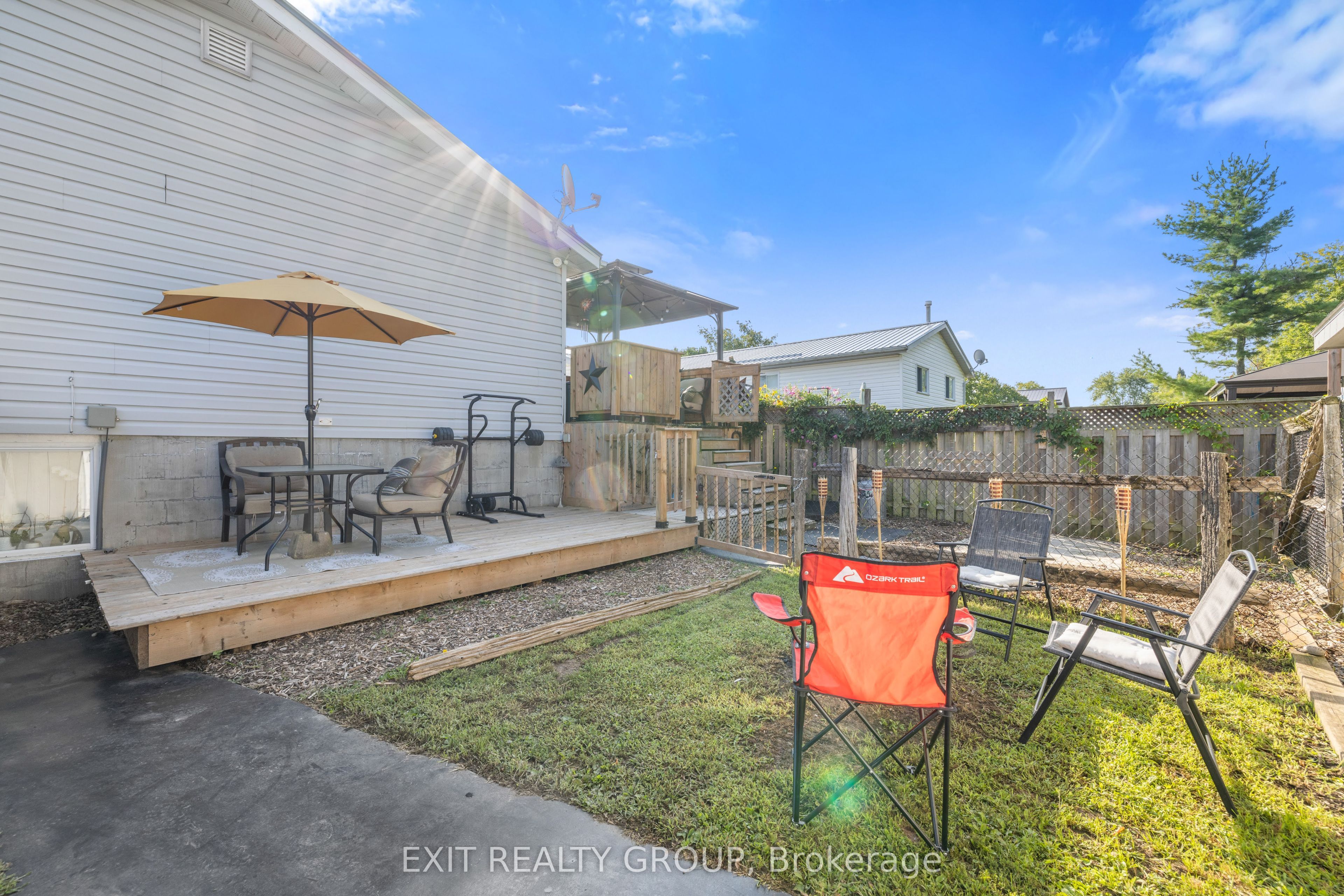 3 Creekside Drive