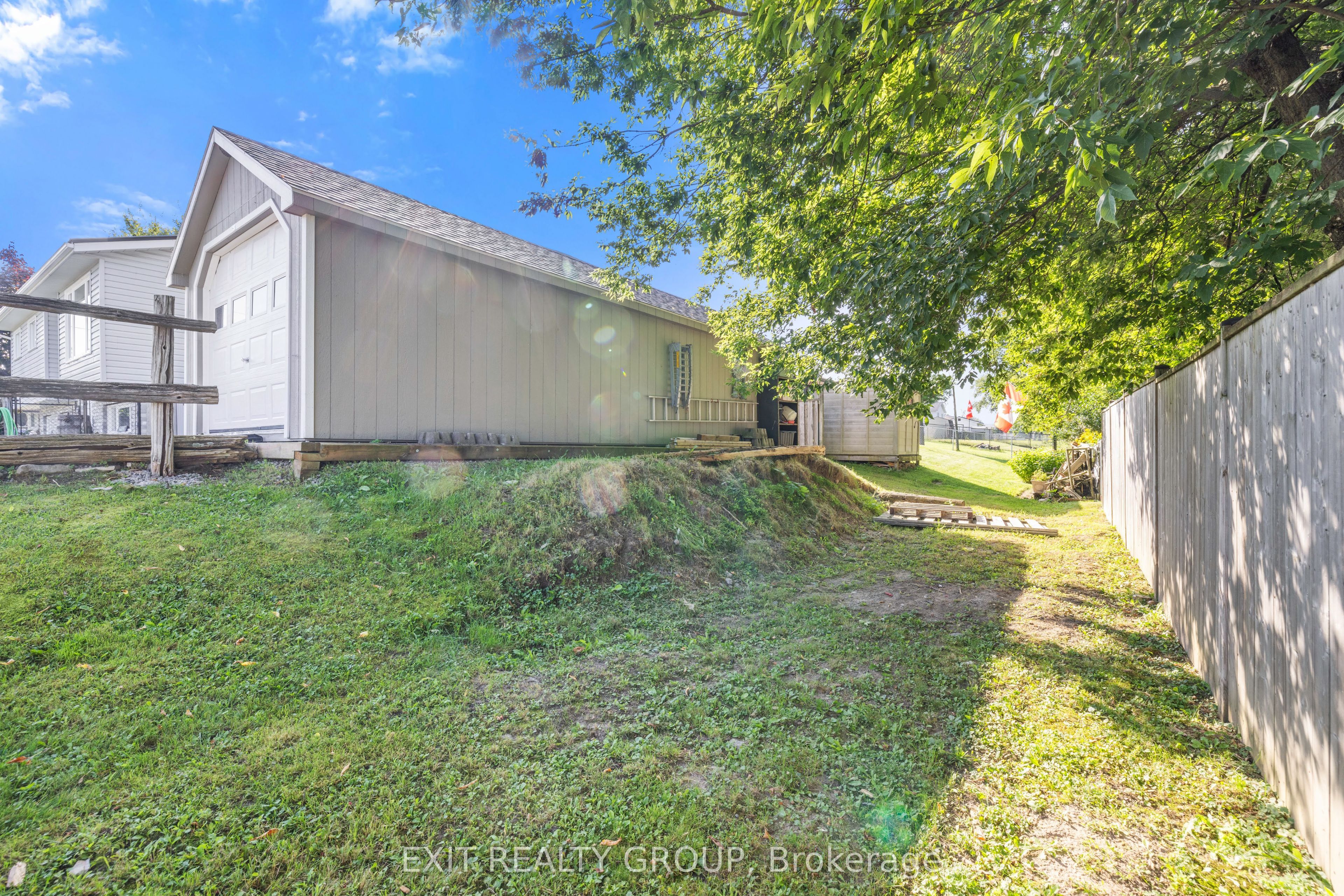 3 Creekside Drive