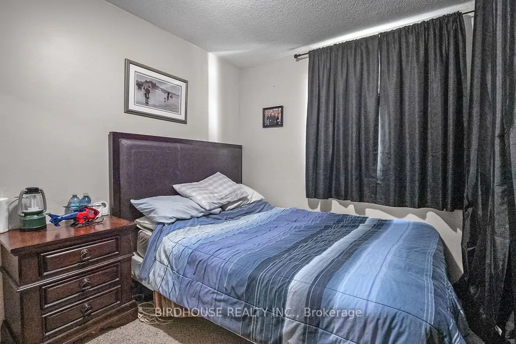 15 Cedar Nook Road