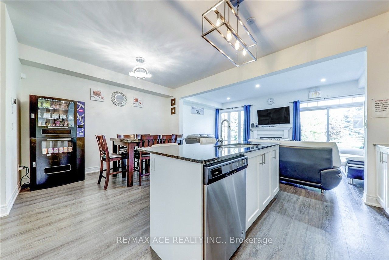 171 Snowbridge Way #26