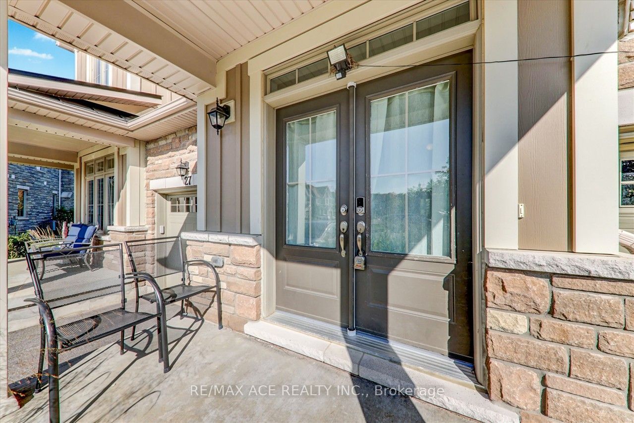 171 Snowbridge Way #26