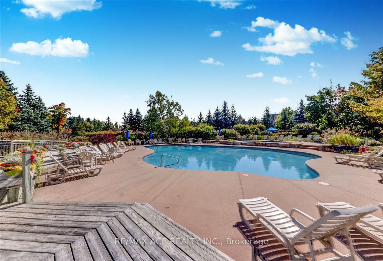 171 Snowbridge Way #26