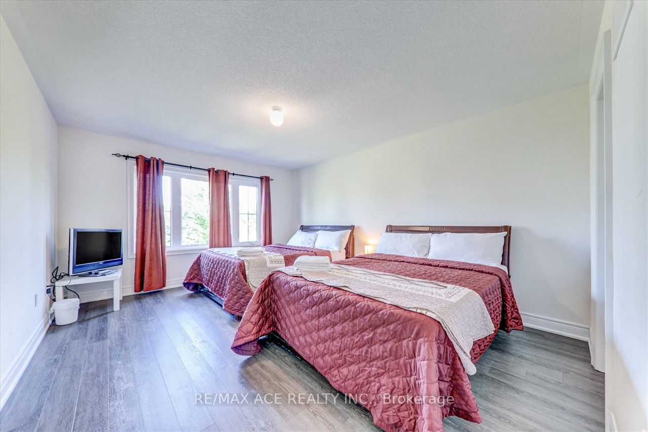 171 Snowbridge Way #26