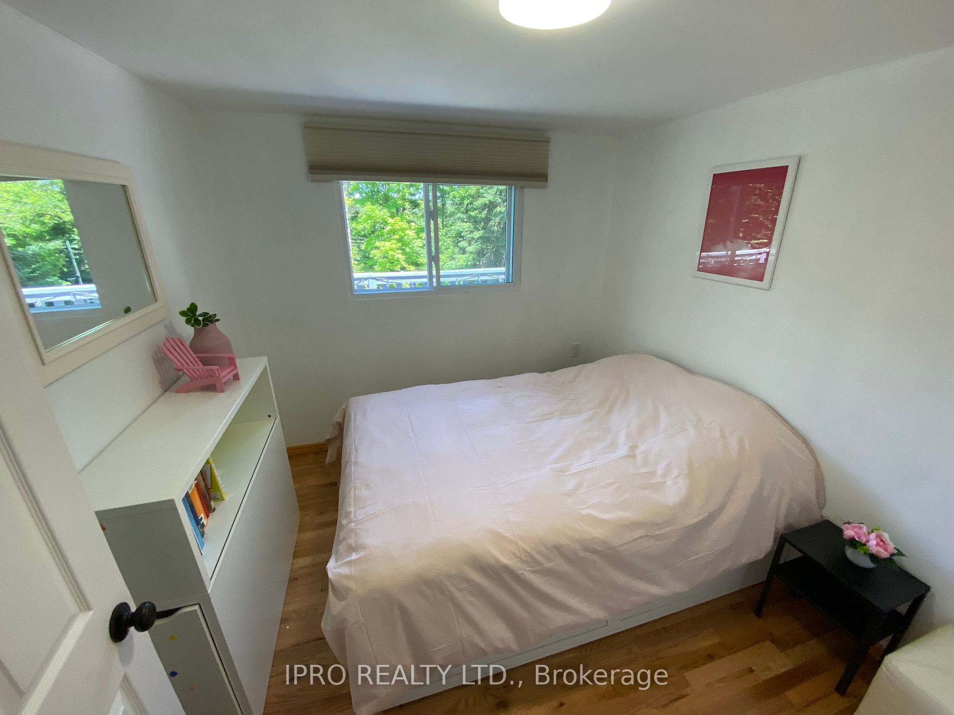 1093 Grace River Road