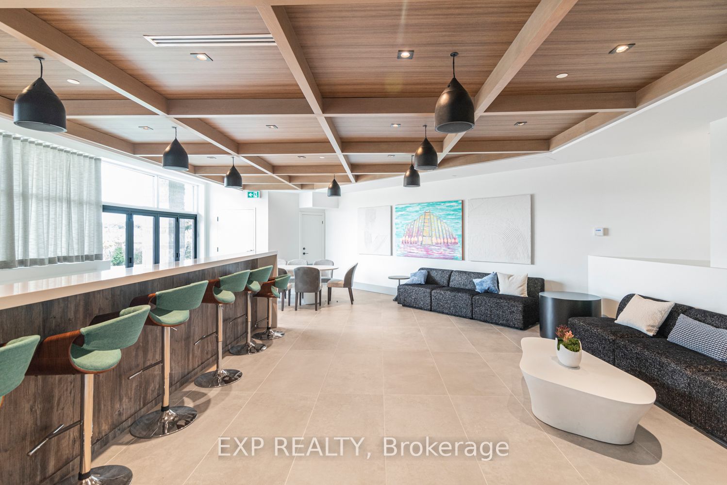600 north service Road #403