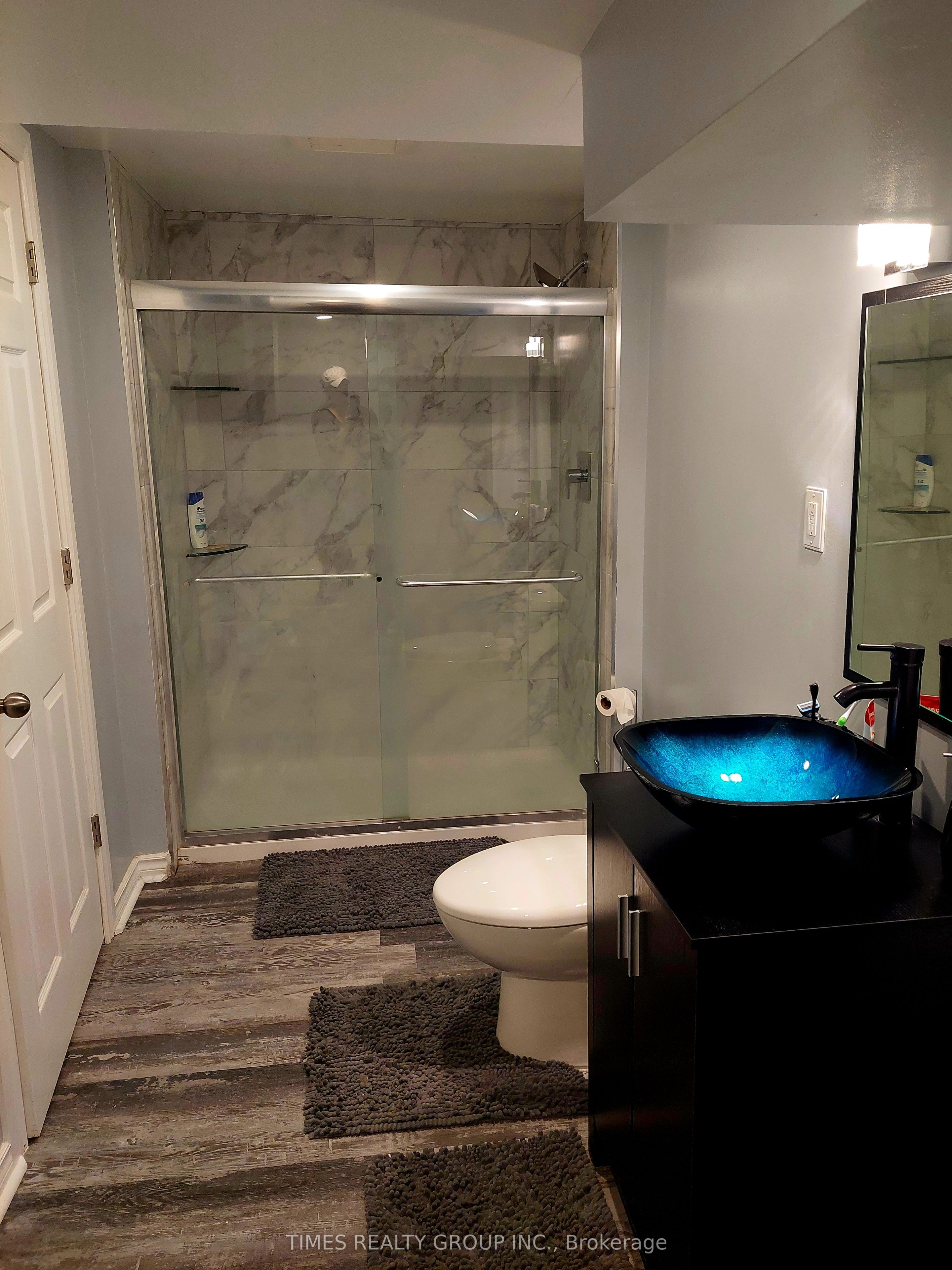 2200 Watercolours Way