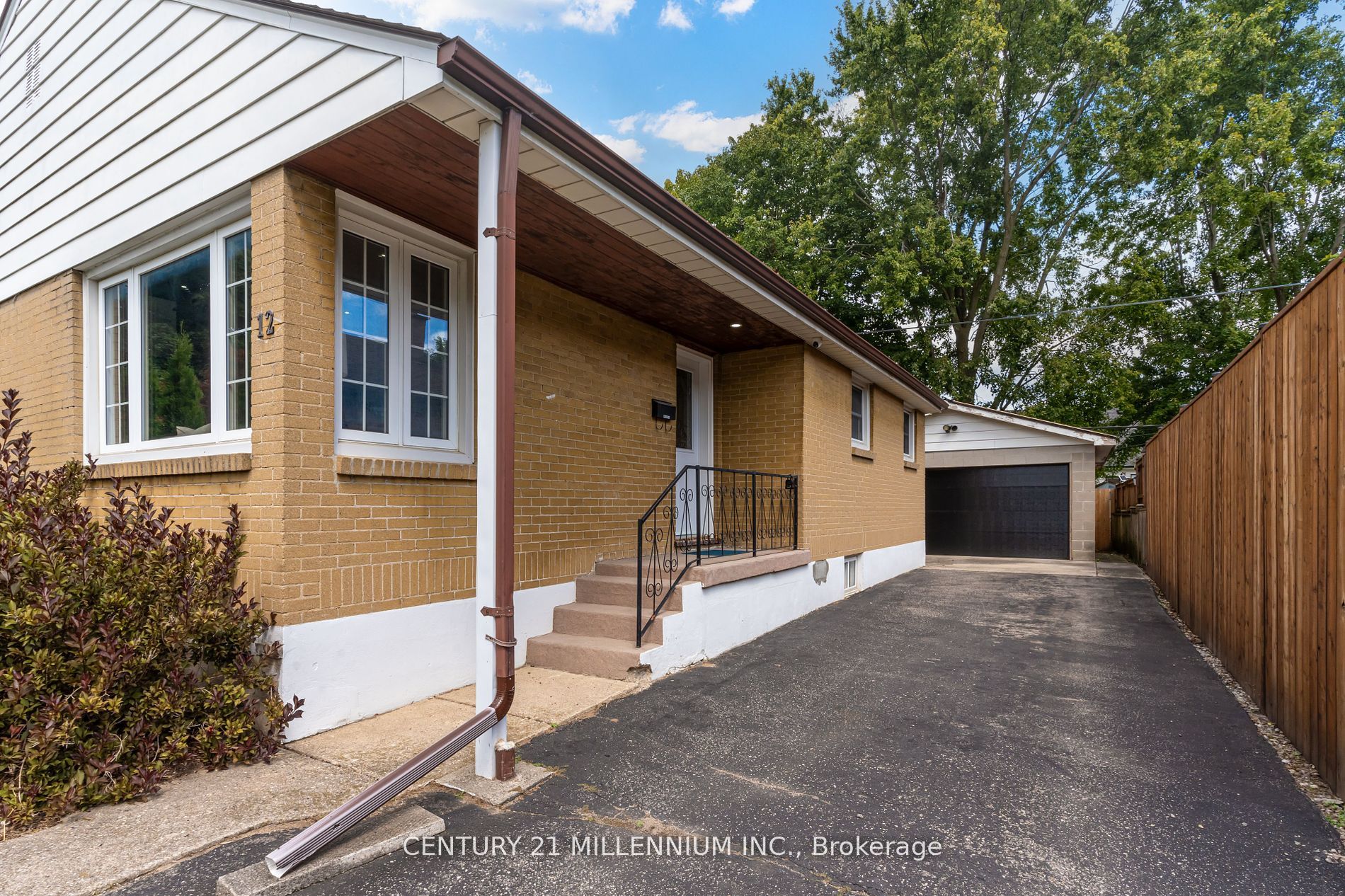12 Stevenson Avenue