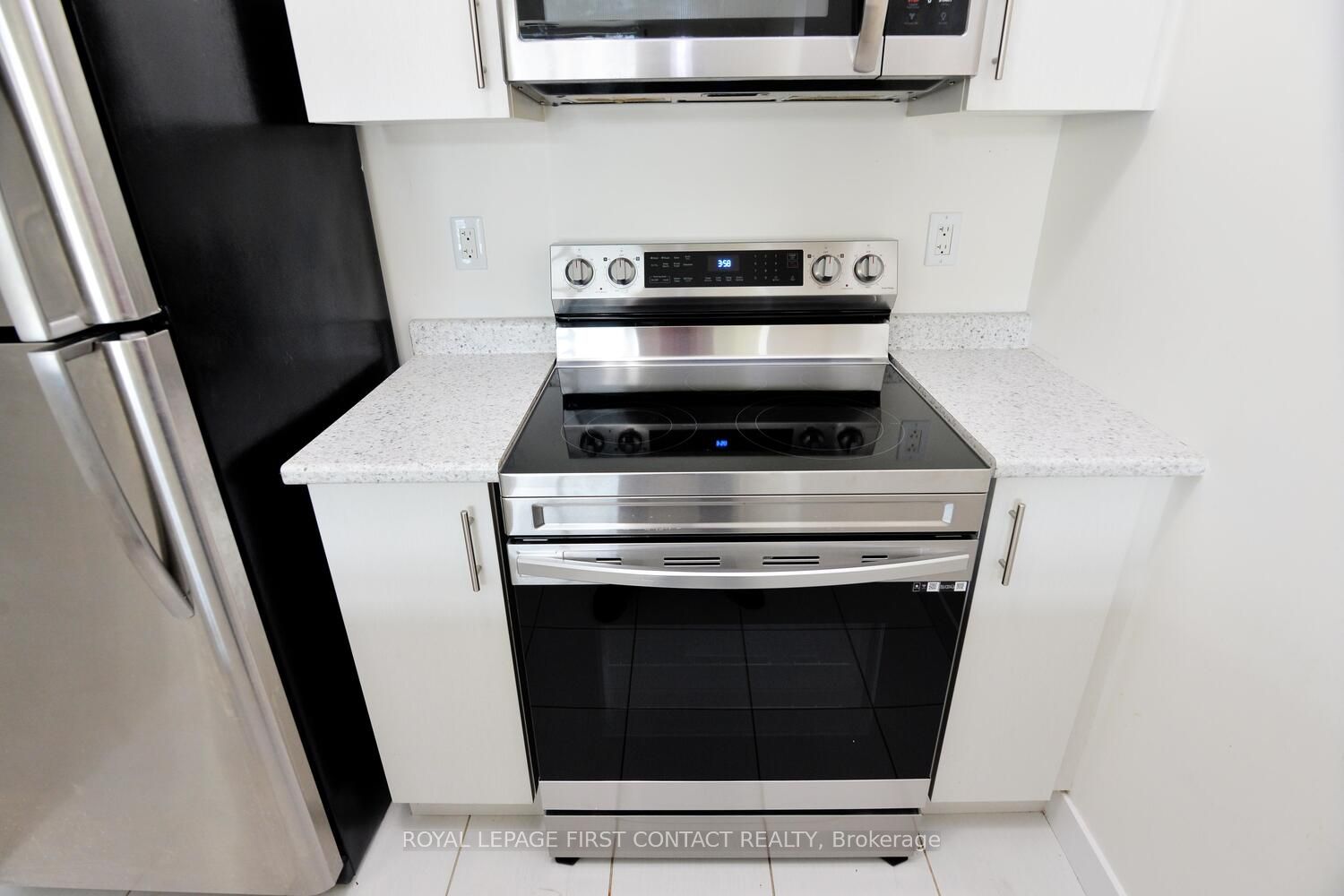 125 Shoreview Place, #404