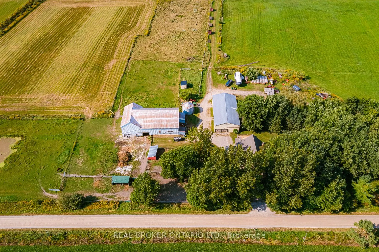 343101 15 Side Road