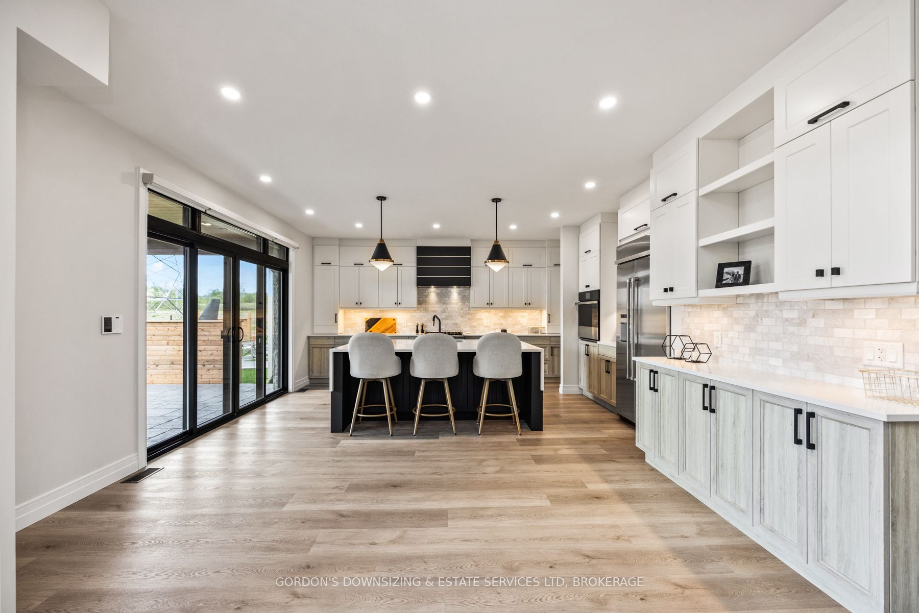 832 Windermere Drive