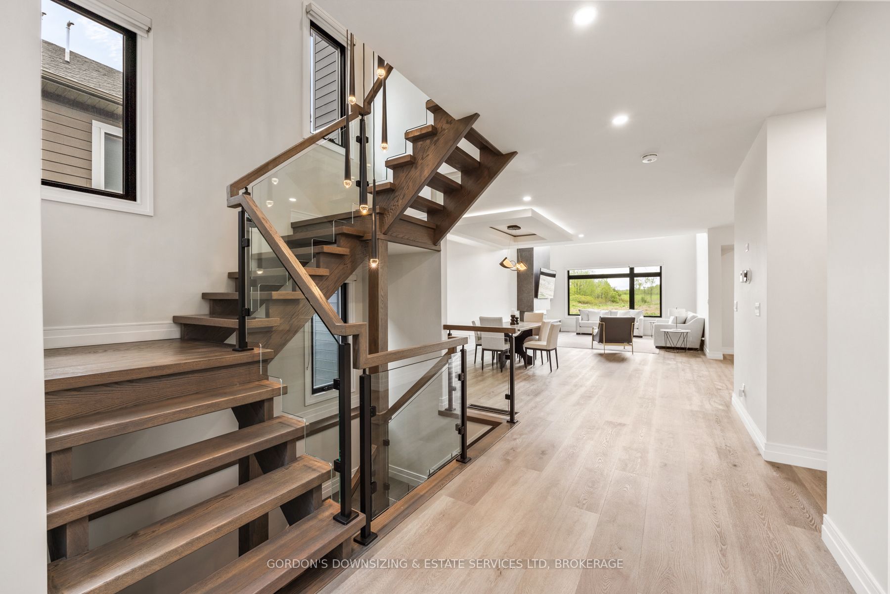 832 Windermere Drive