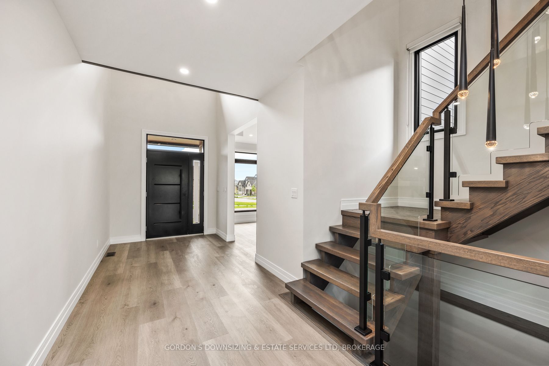 832 Windermere Drive