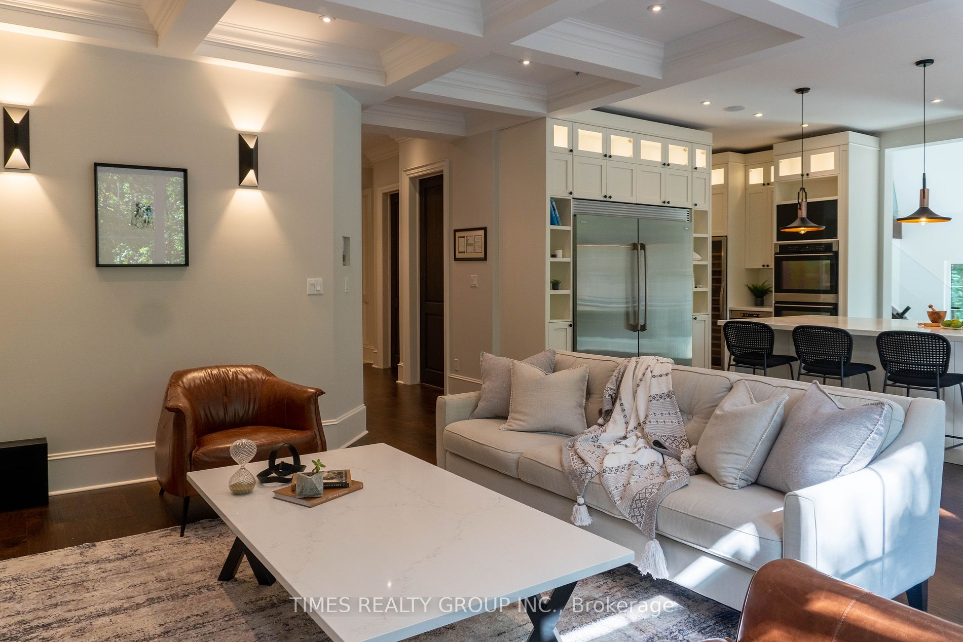 64 Ravina Crescent