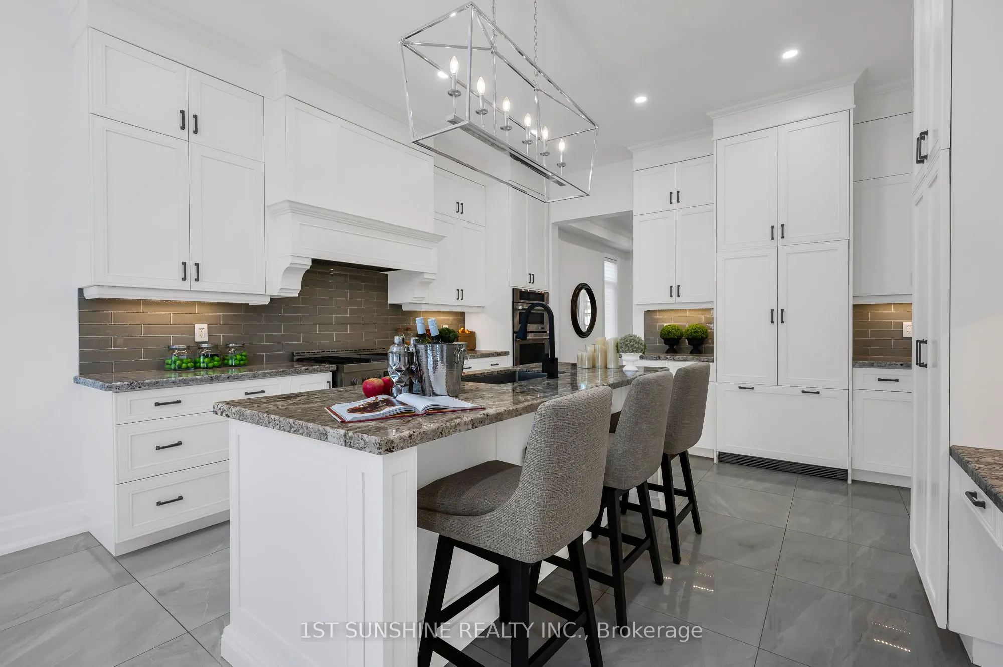 18 Legacy Lane