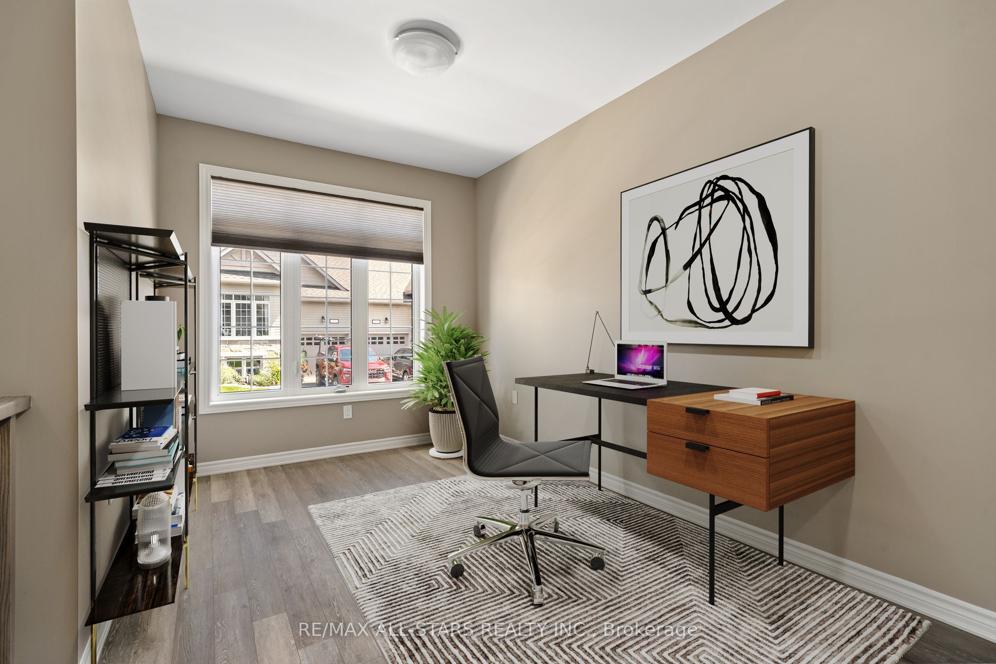 17 Lakewood Crescent, #29