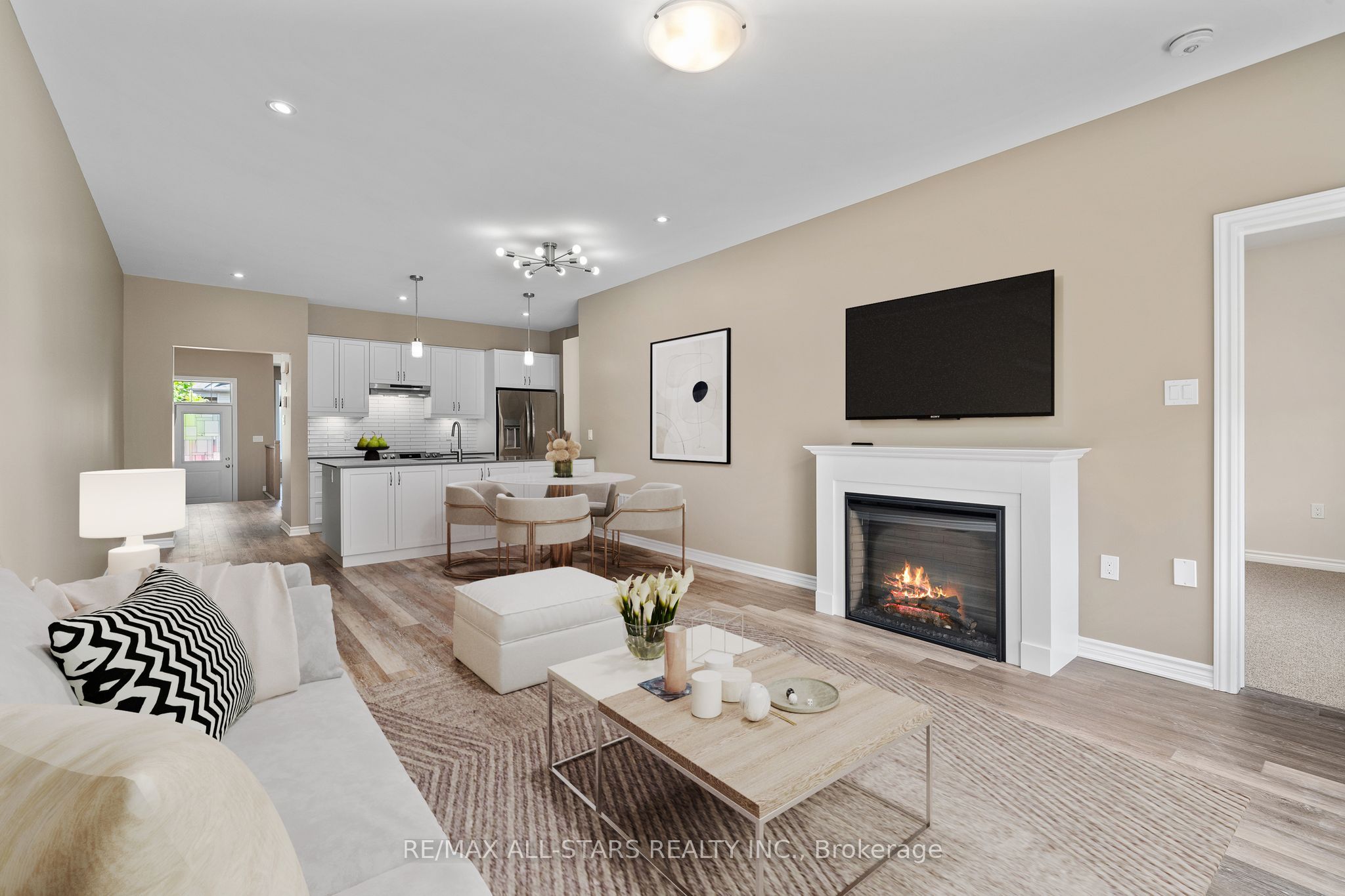 17 Lakewood Crescent, #29